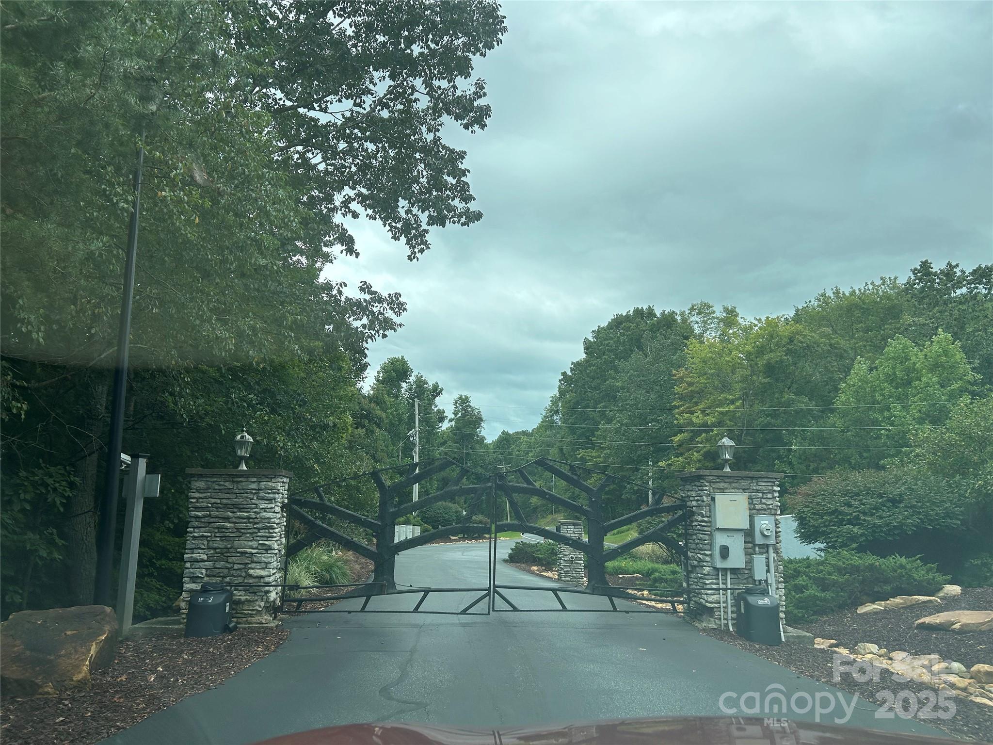 South Mountain Peaks - Land