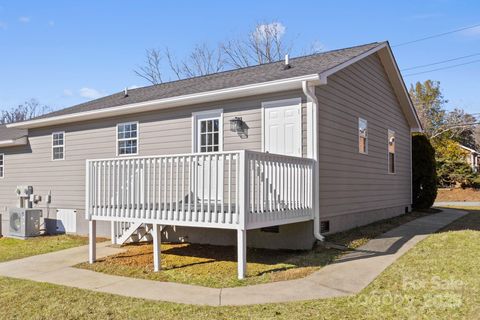 A home in Hendersonville