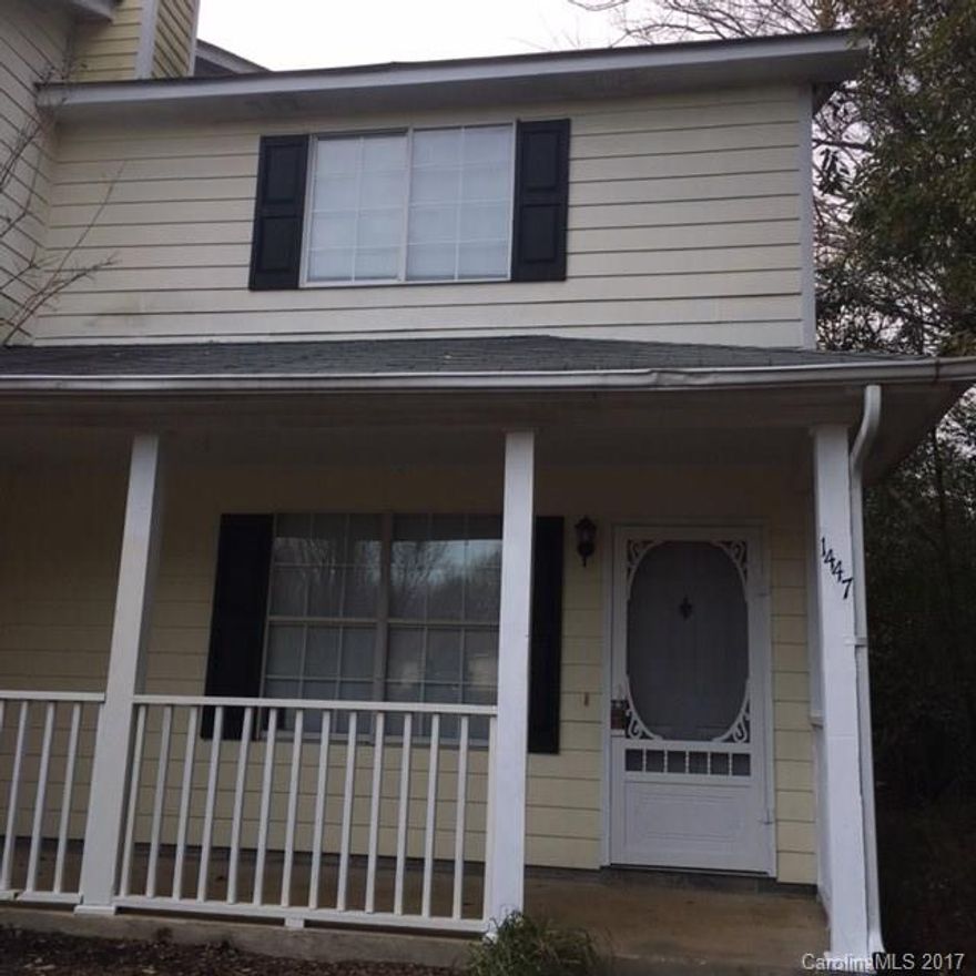 Well located Townhouse close to shopping and I-77, 2 bedrooms and 1 and 1/2 bath, laminate wood floors in main level. rocking chair porch, washer and dryer included.