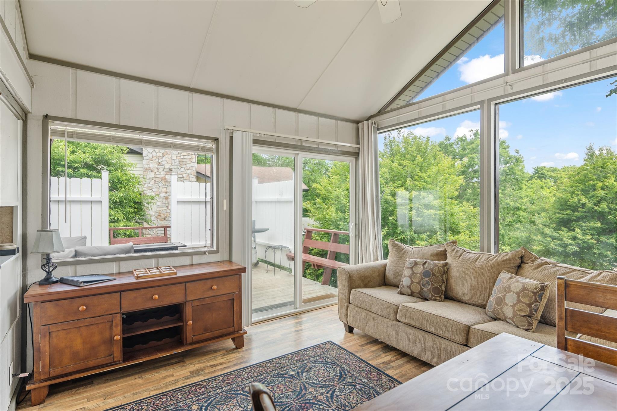 Linville Land Harbor - Residential