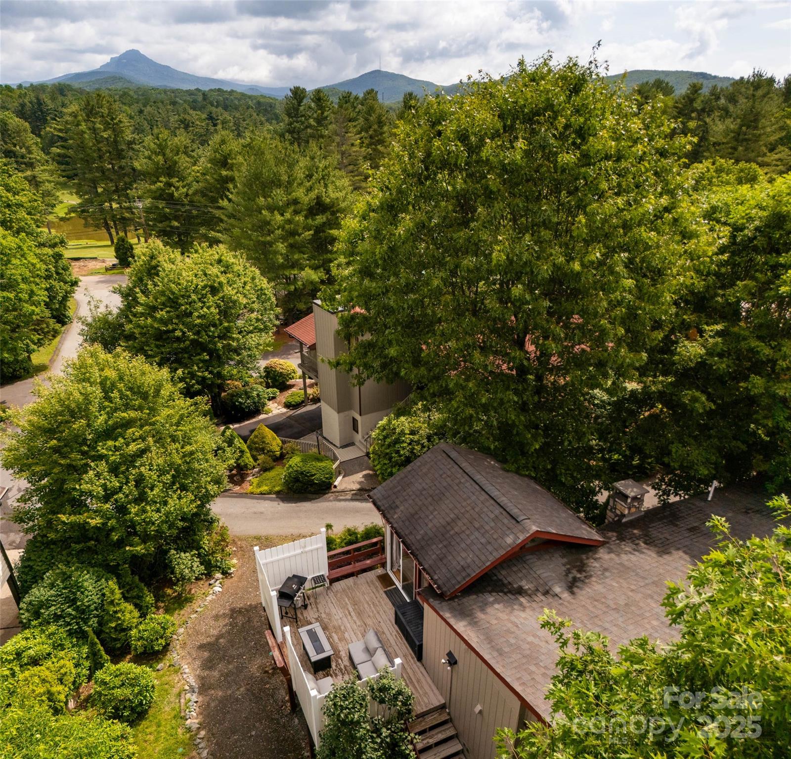 Linville Land Harbor - Residential