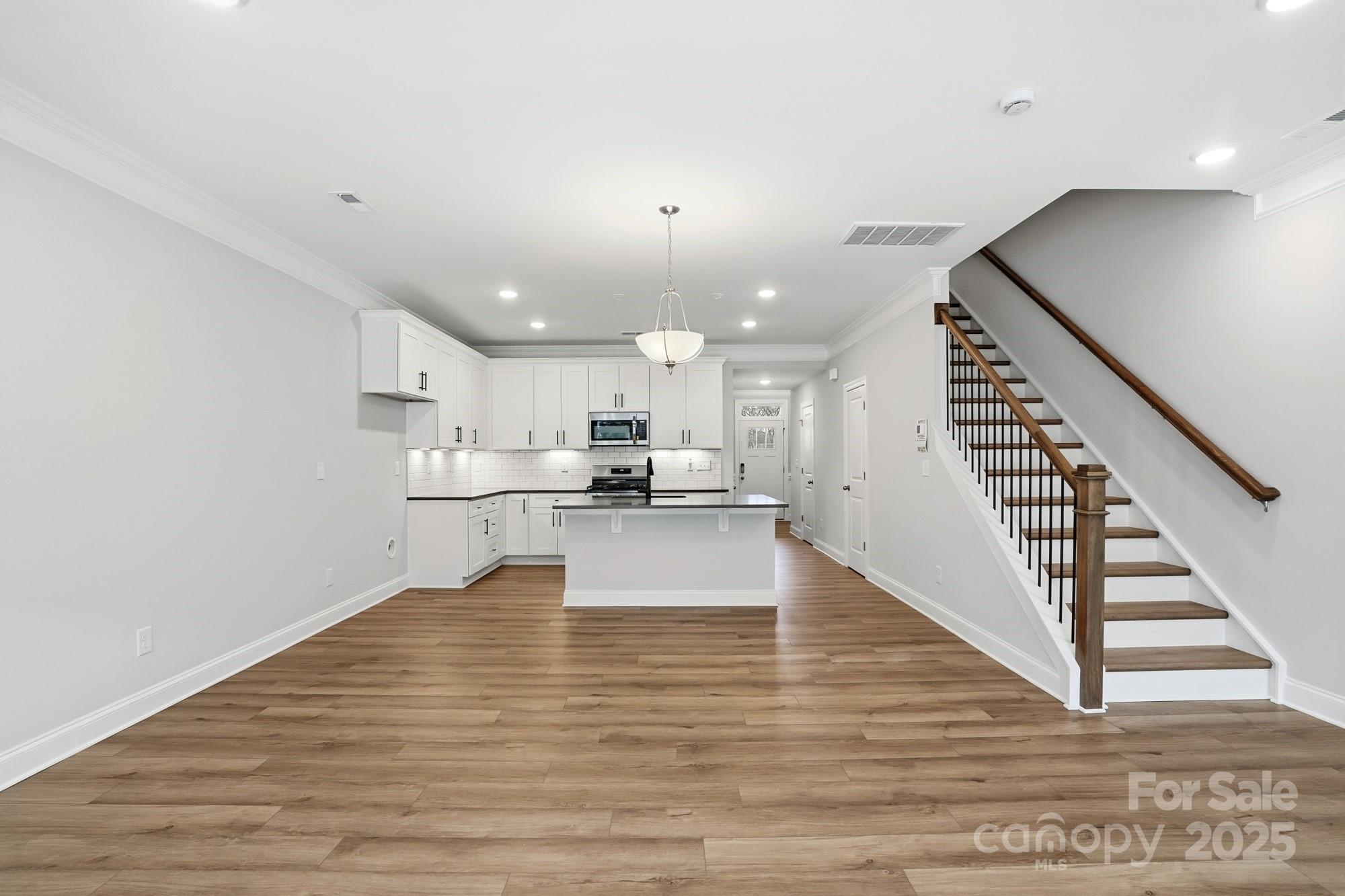 Harrisburg Village - Residential