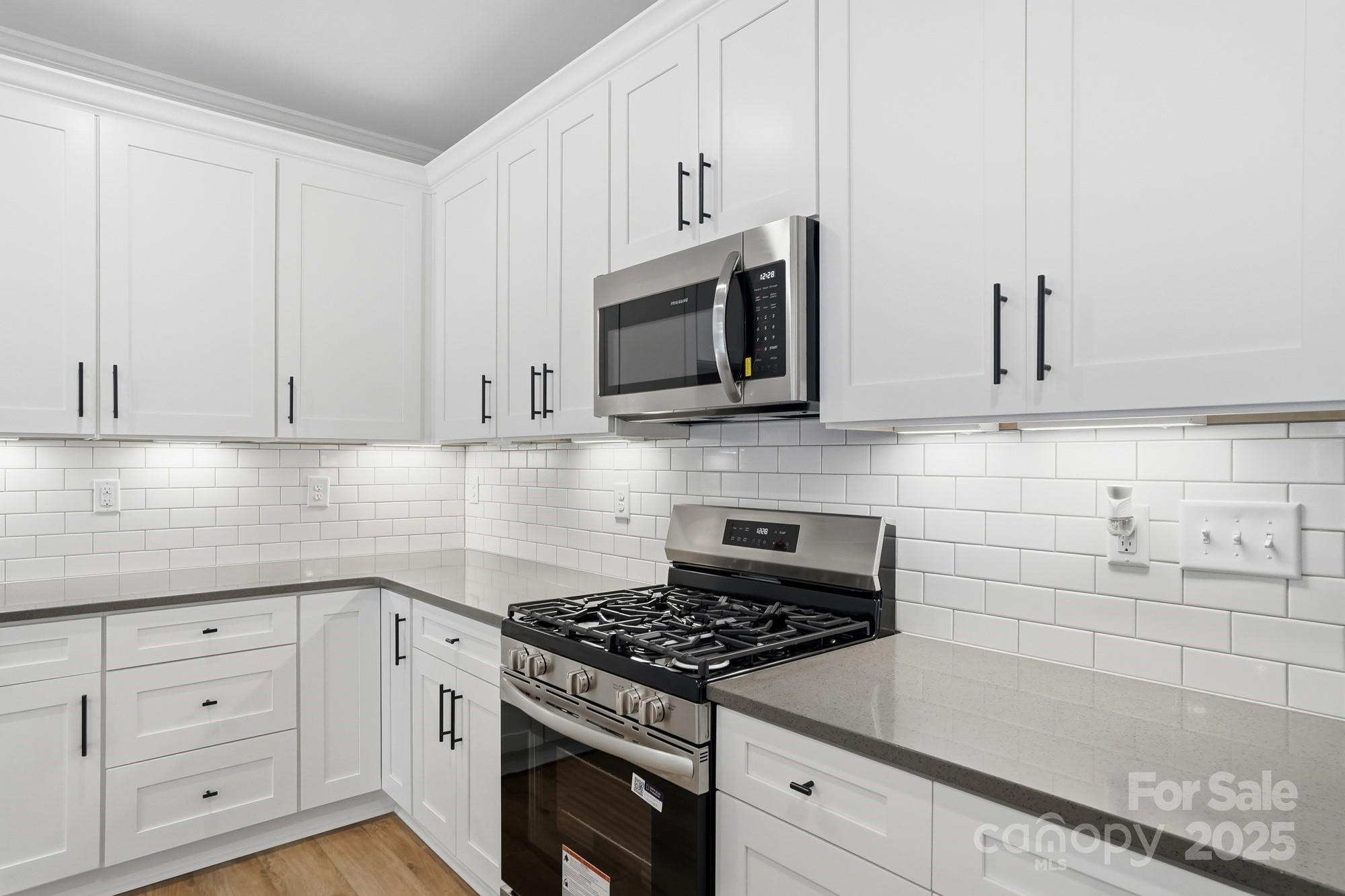 Harrisburg Village - Residential