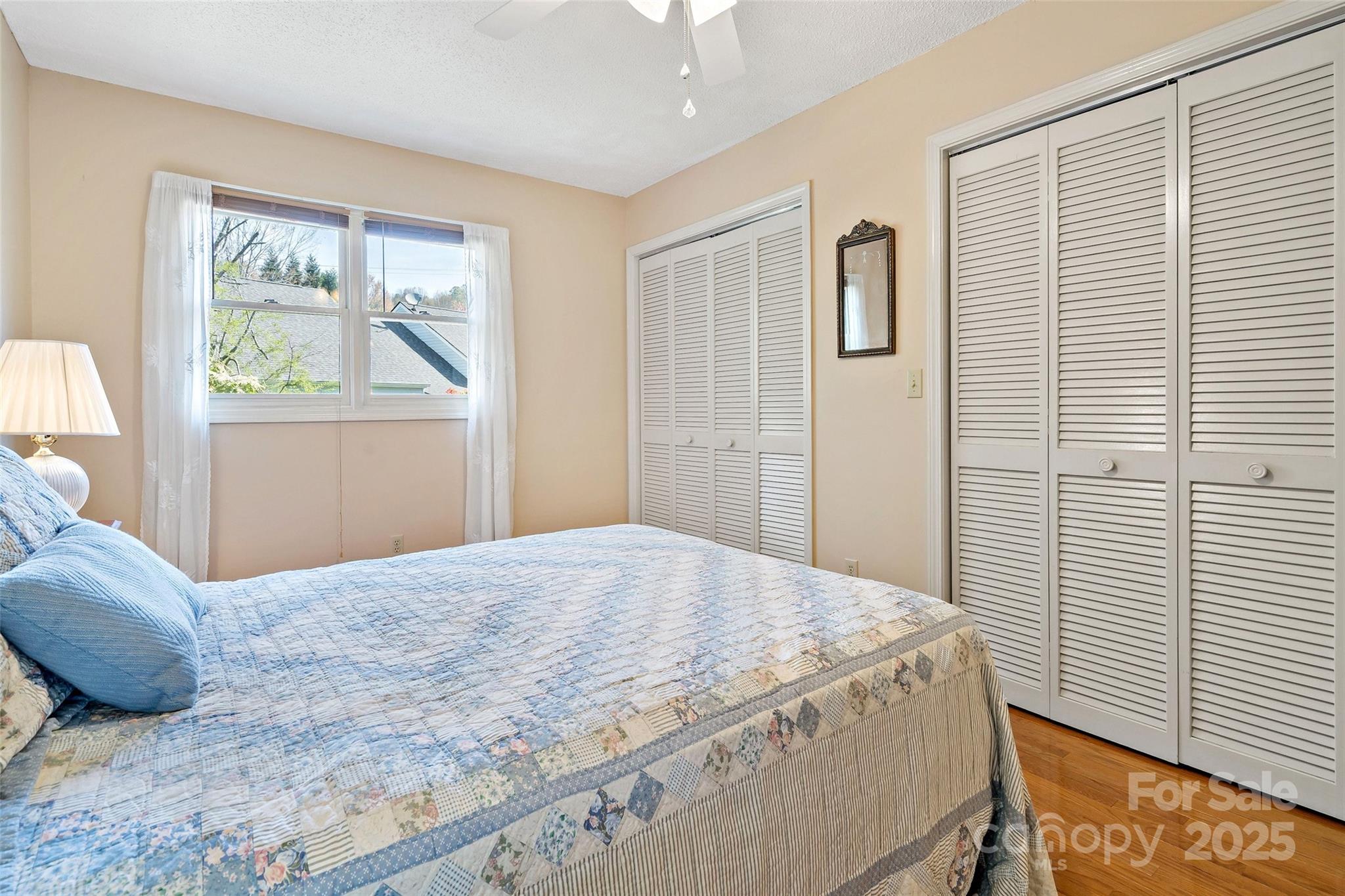 Llama Vista - Residential