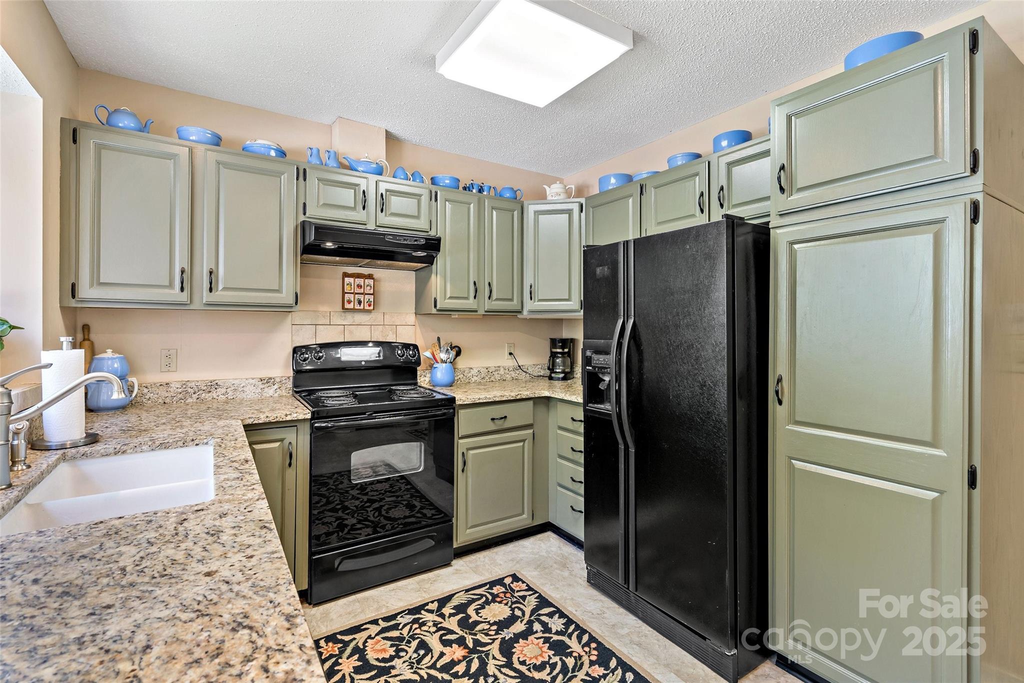 Llama Vista - Residential