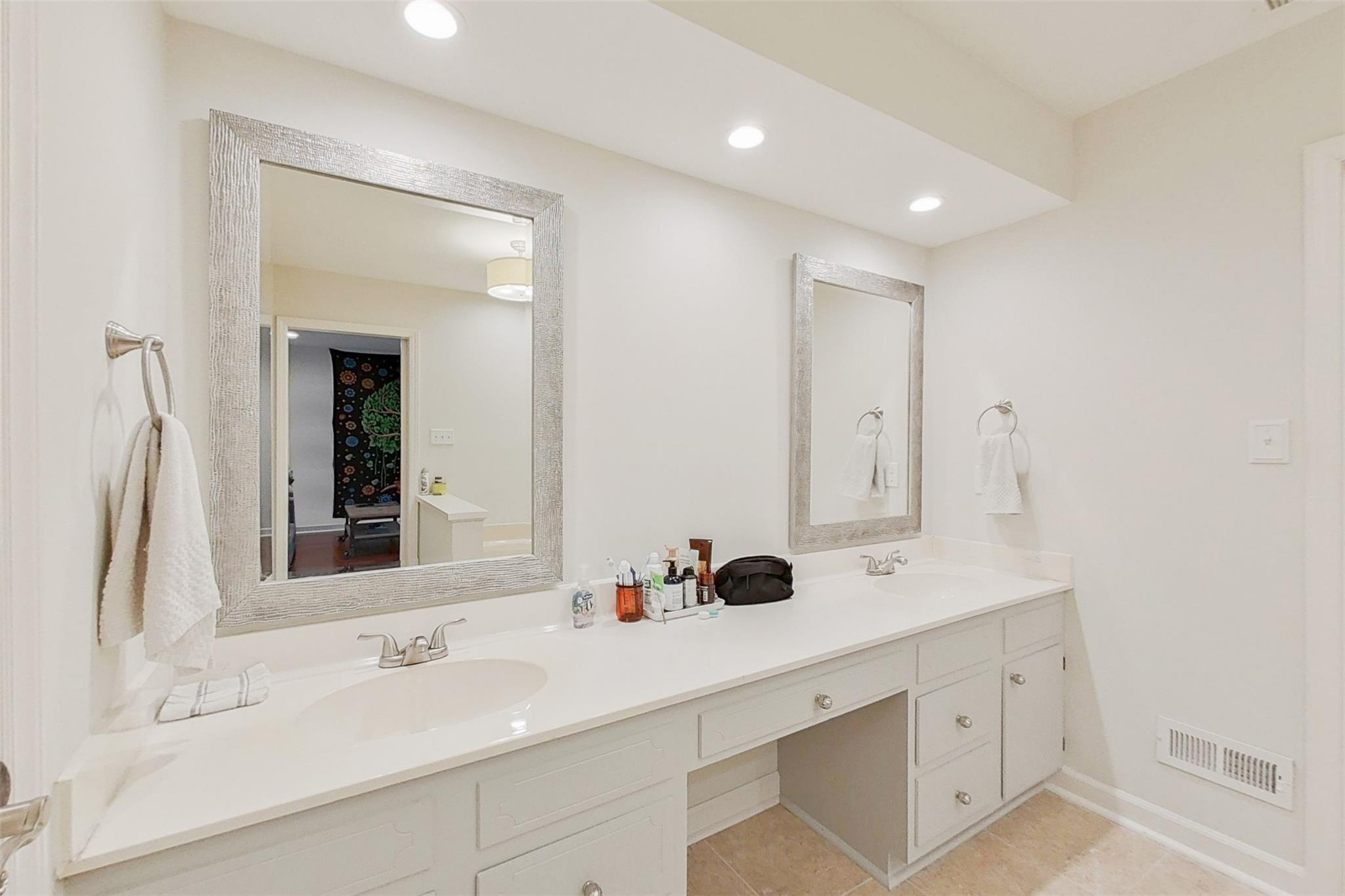 Carmel Hollow - Residential