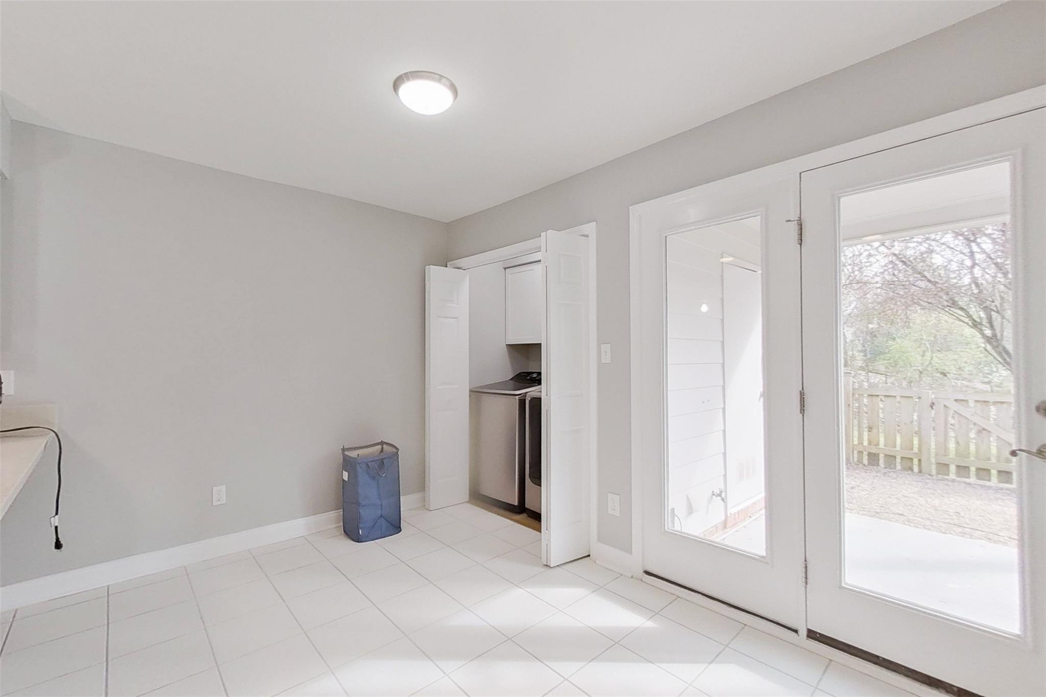 Carmel Hollow - Residential