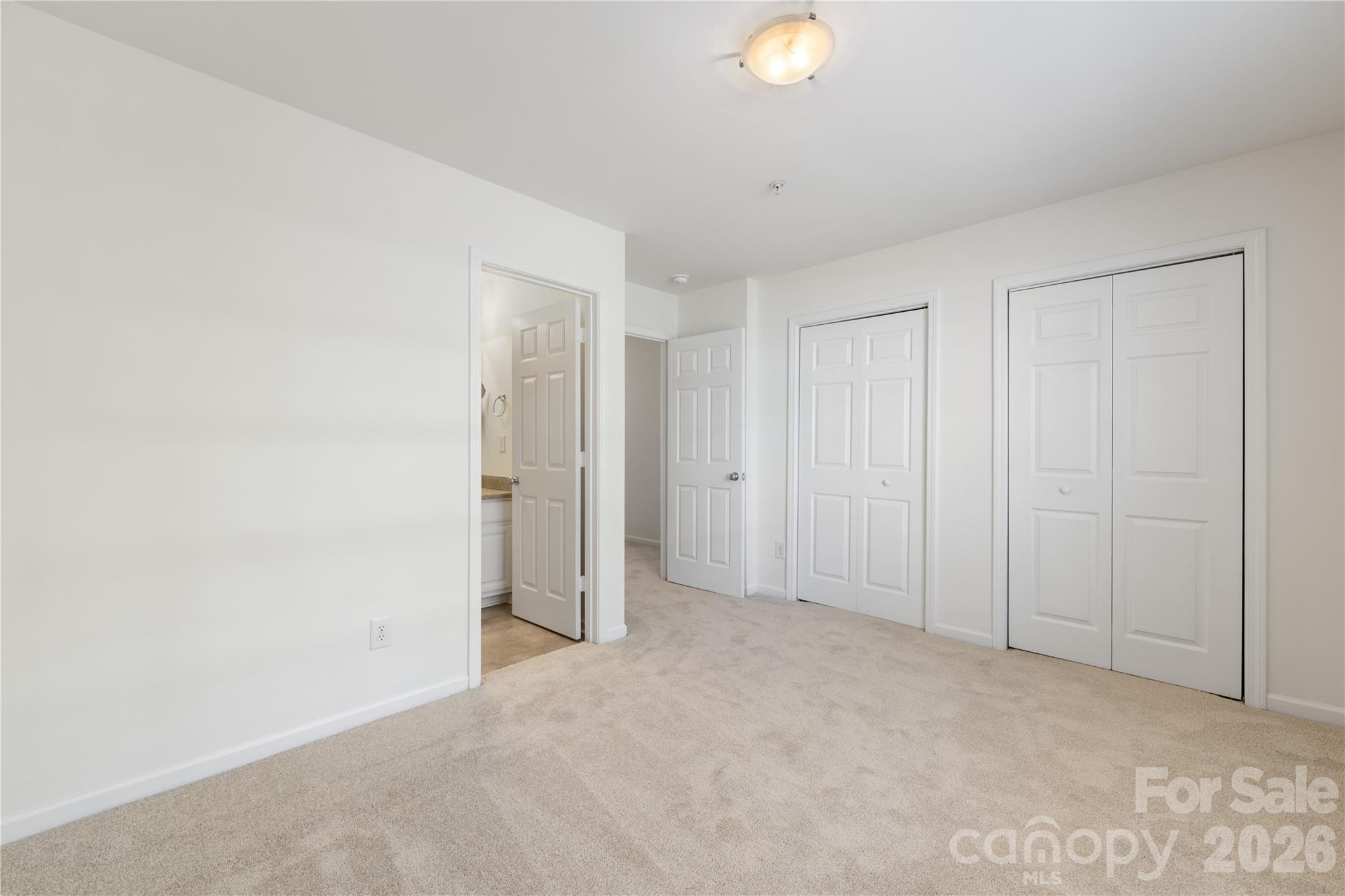 Elizabeth - Residential