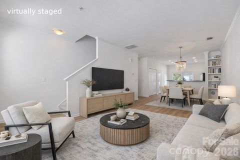 1127 Ilana Court Charlotte NC 28204