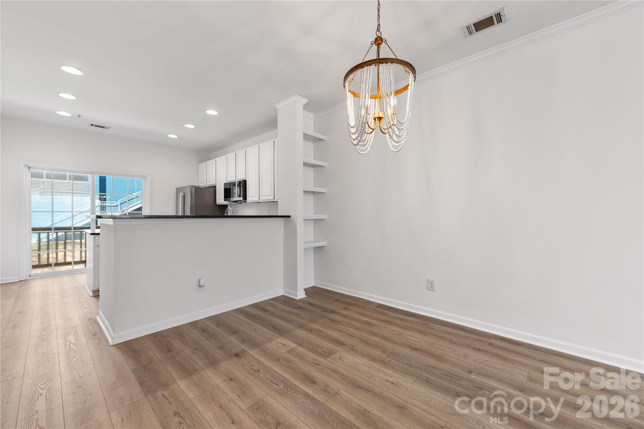 Elizabeth - Residential