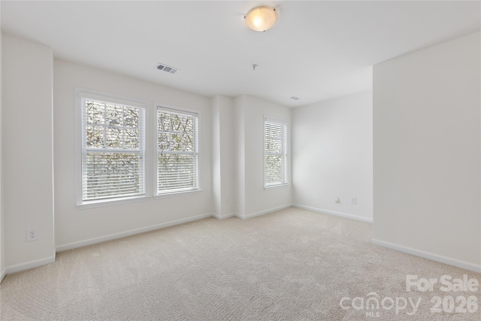 Elizabeth - Residential