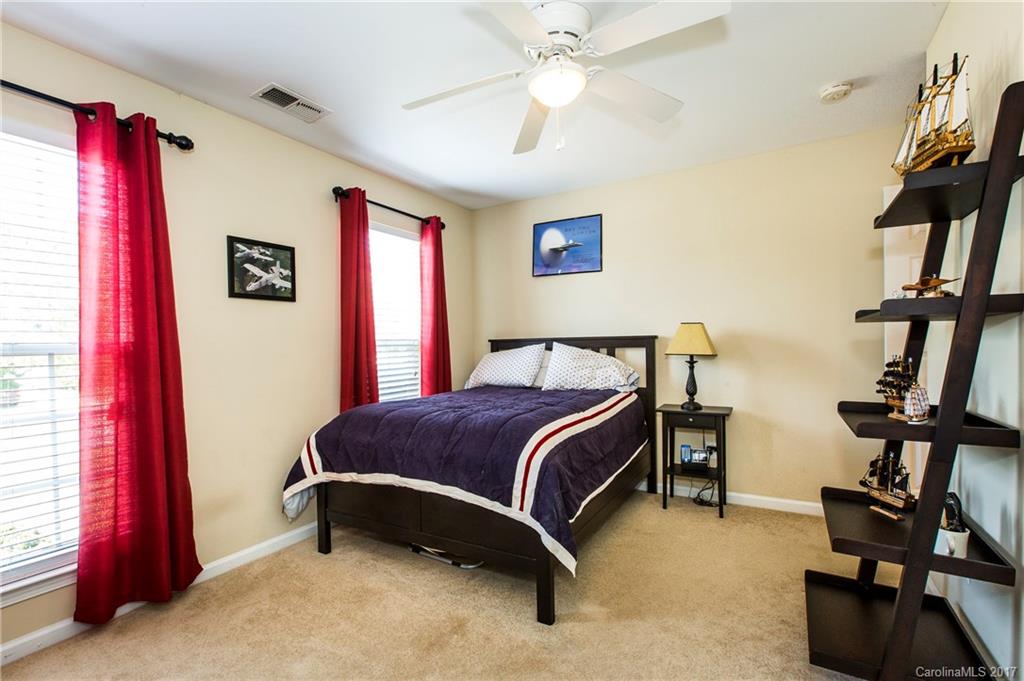 Autumn Cove At Lake Wylie - Residential