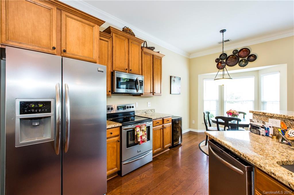 Autumn Cove At Lake Wylie - Residential