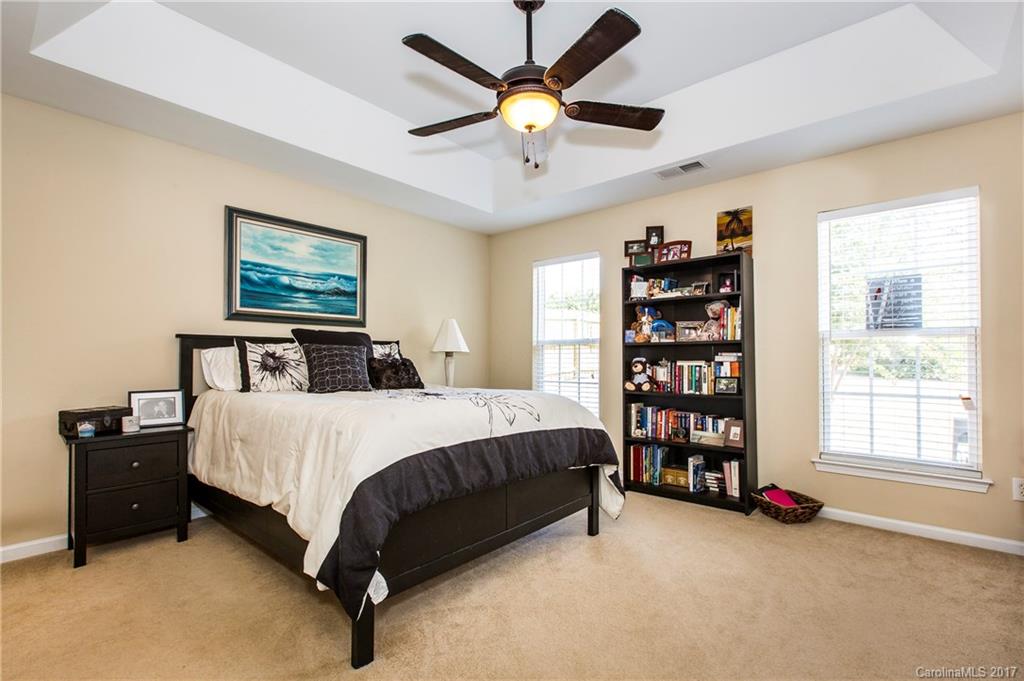 Autumn Cove At Lake Wylie - Residential
