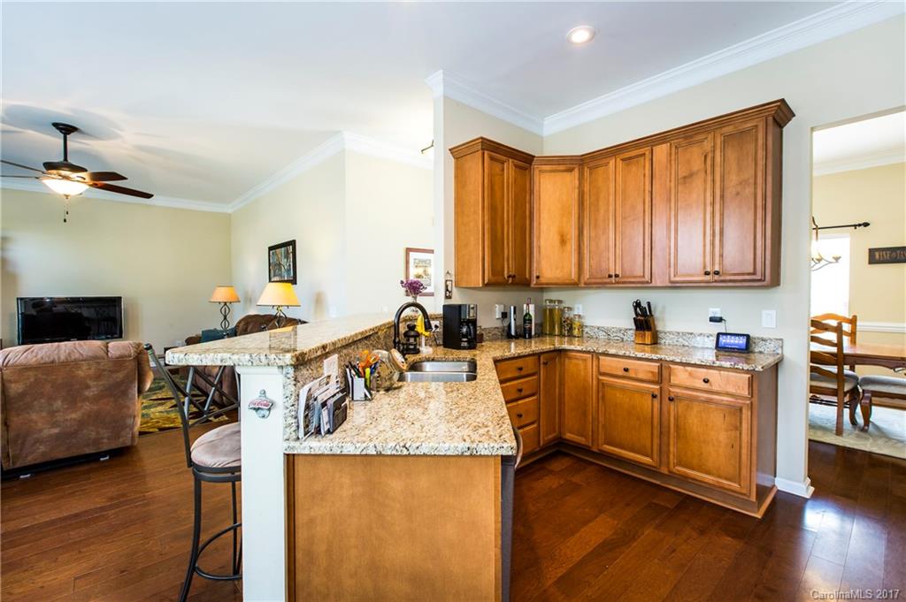 Autumn Cove At Lake Wylie - Residential