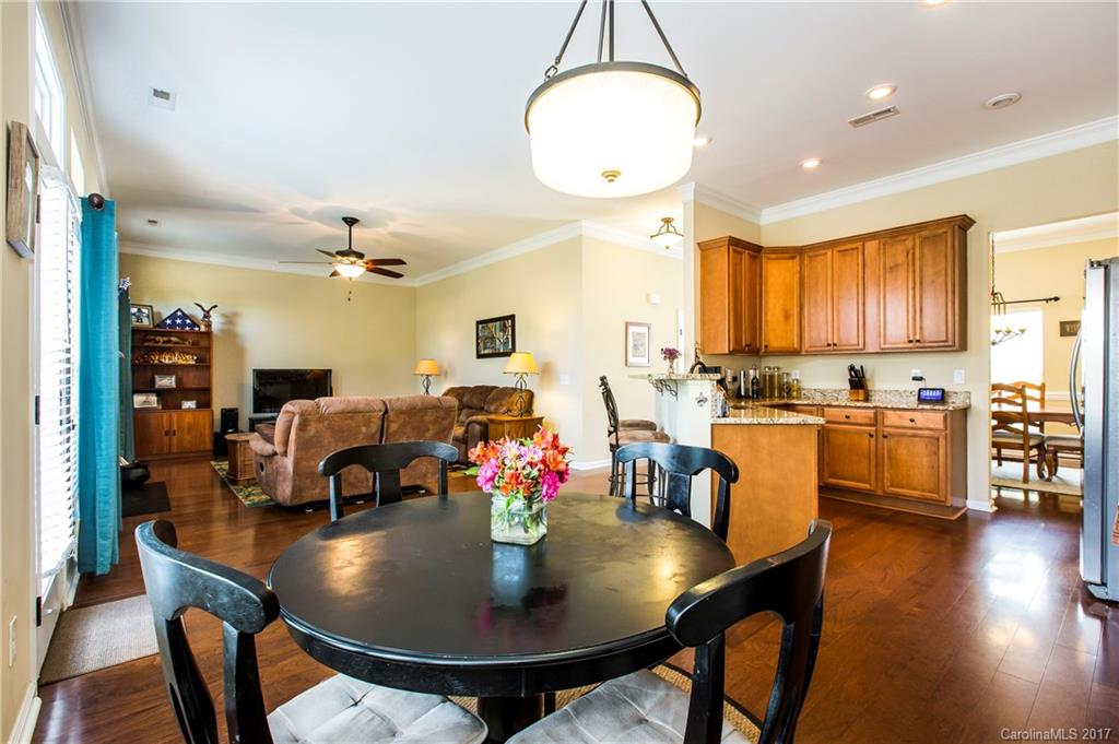 Autumn Cove At Lake Wylie - Residential