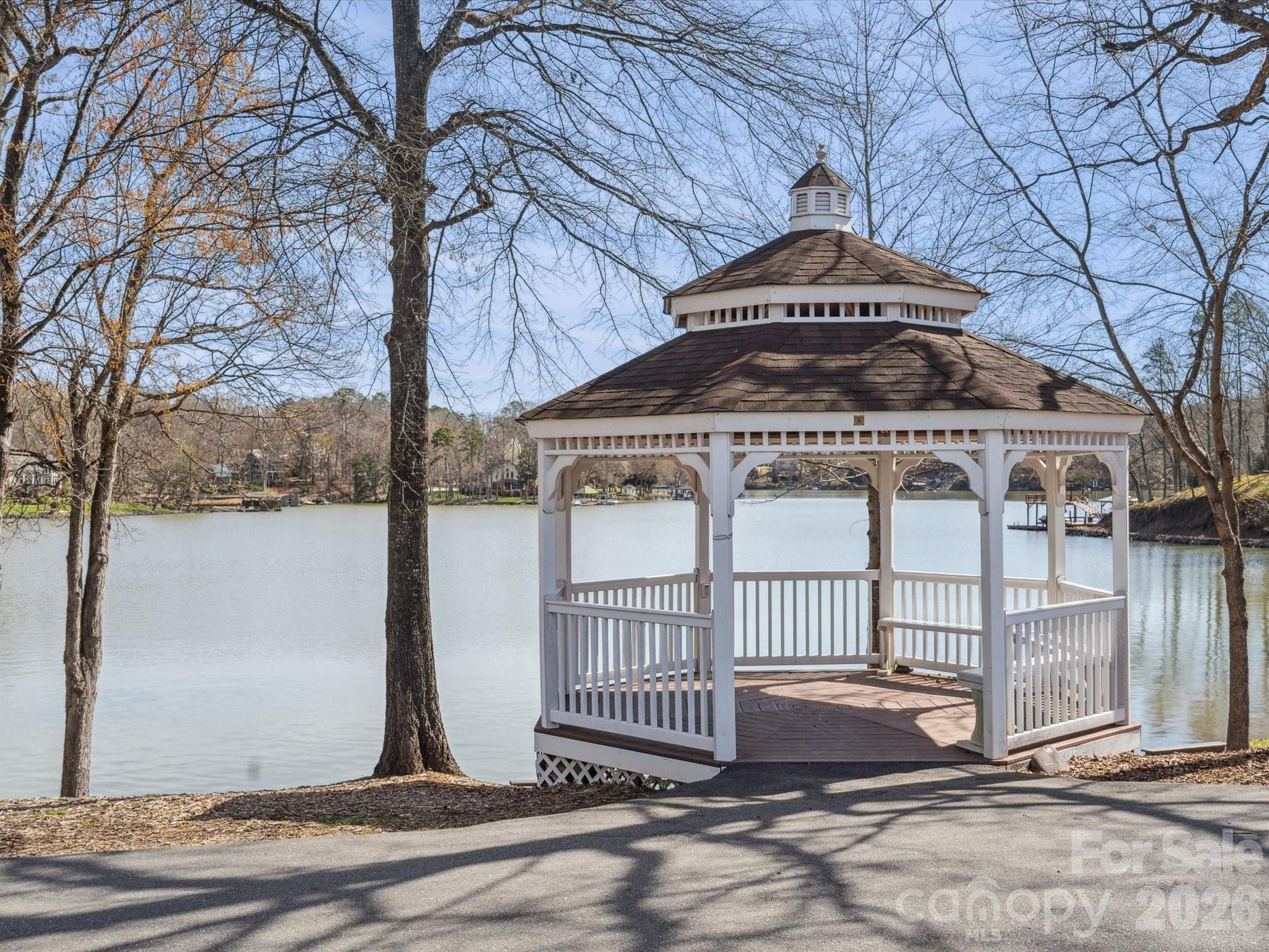 Hunters Run - Residential