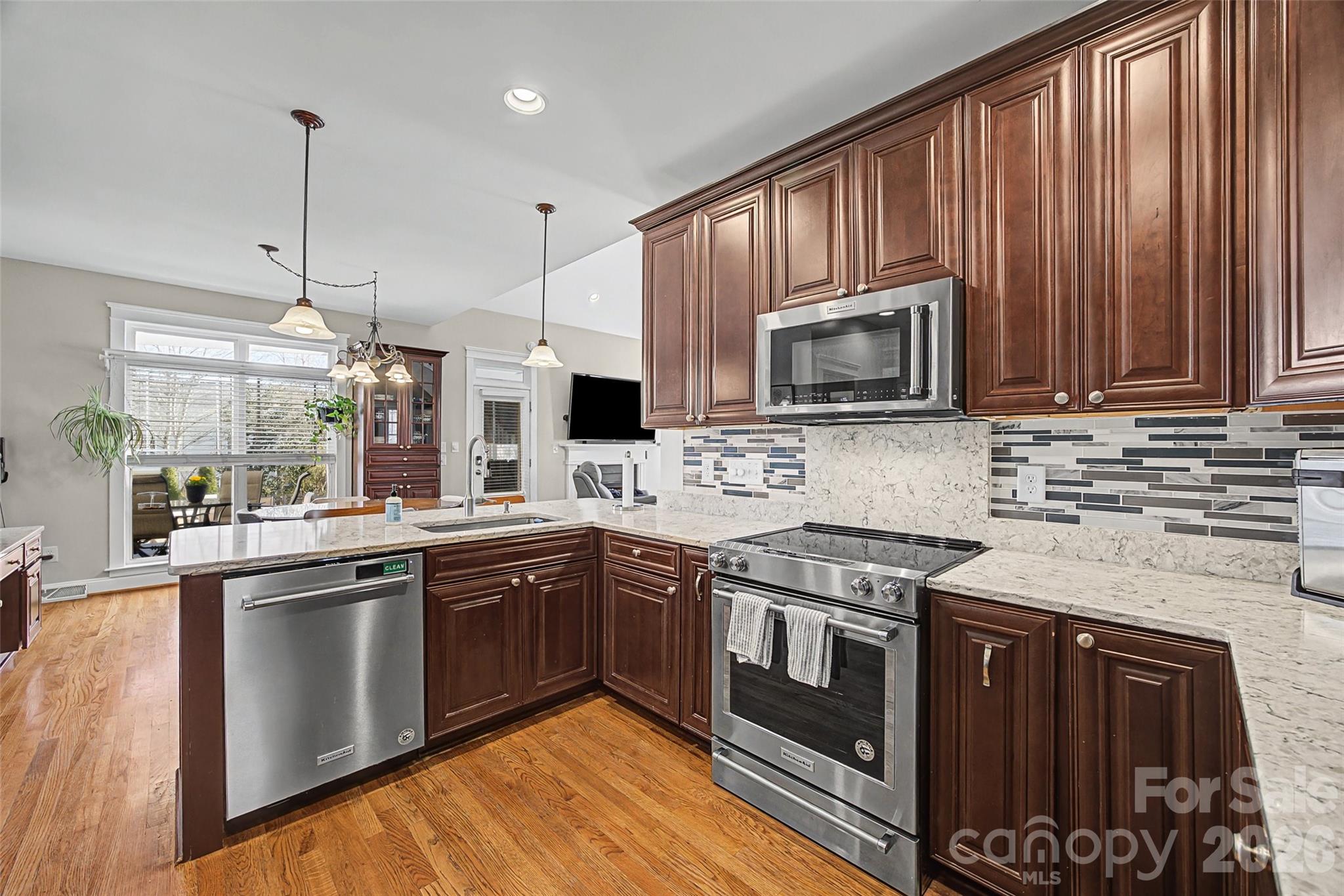 Hunters Run - Residential