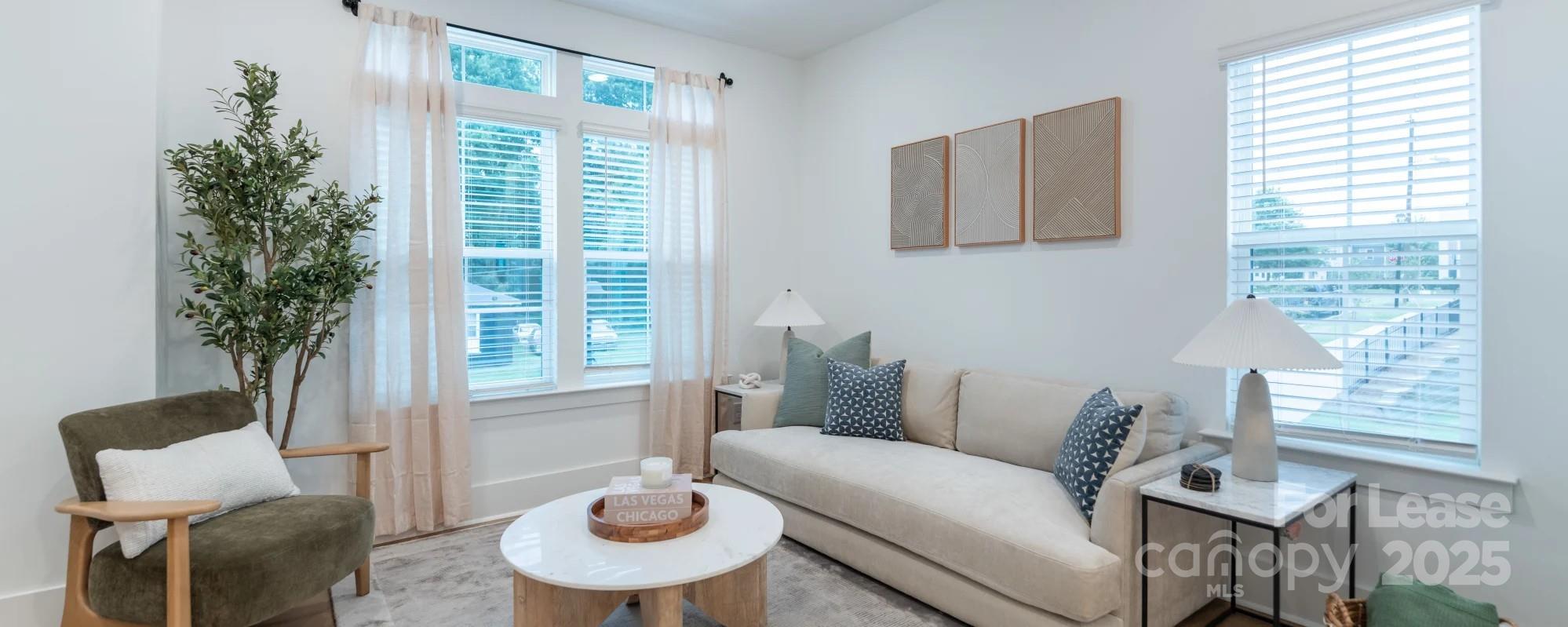 Rozzelles Ferry Rd Townhomes - Residential Lease