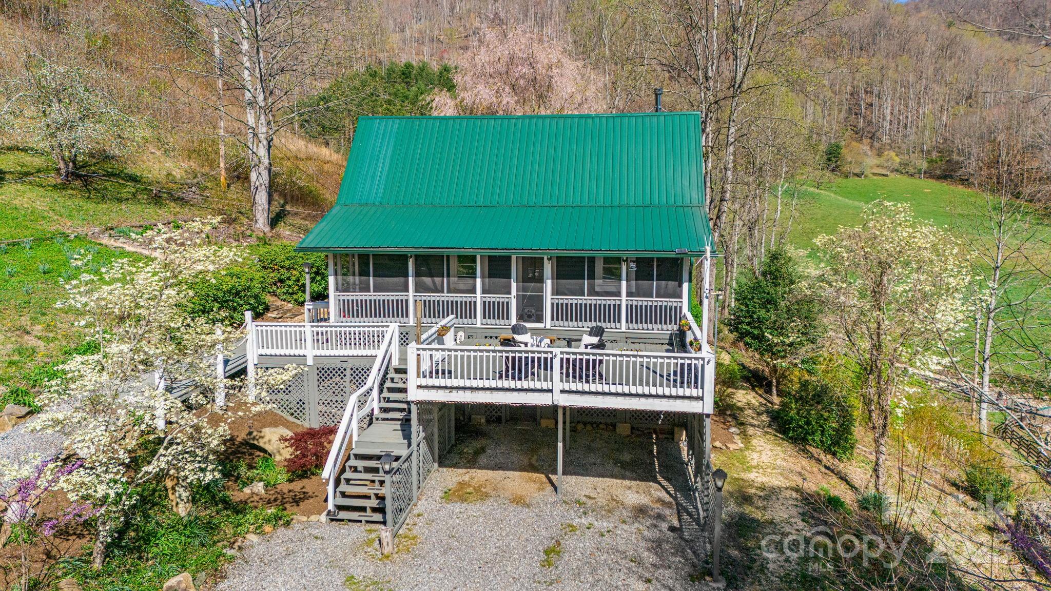 85 Woody Farm Road