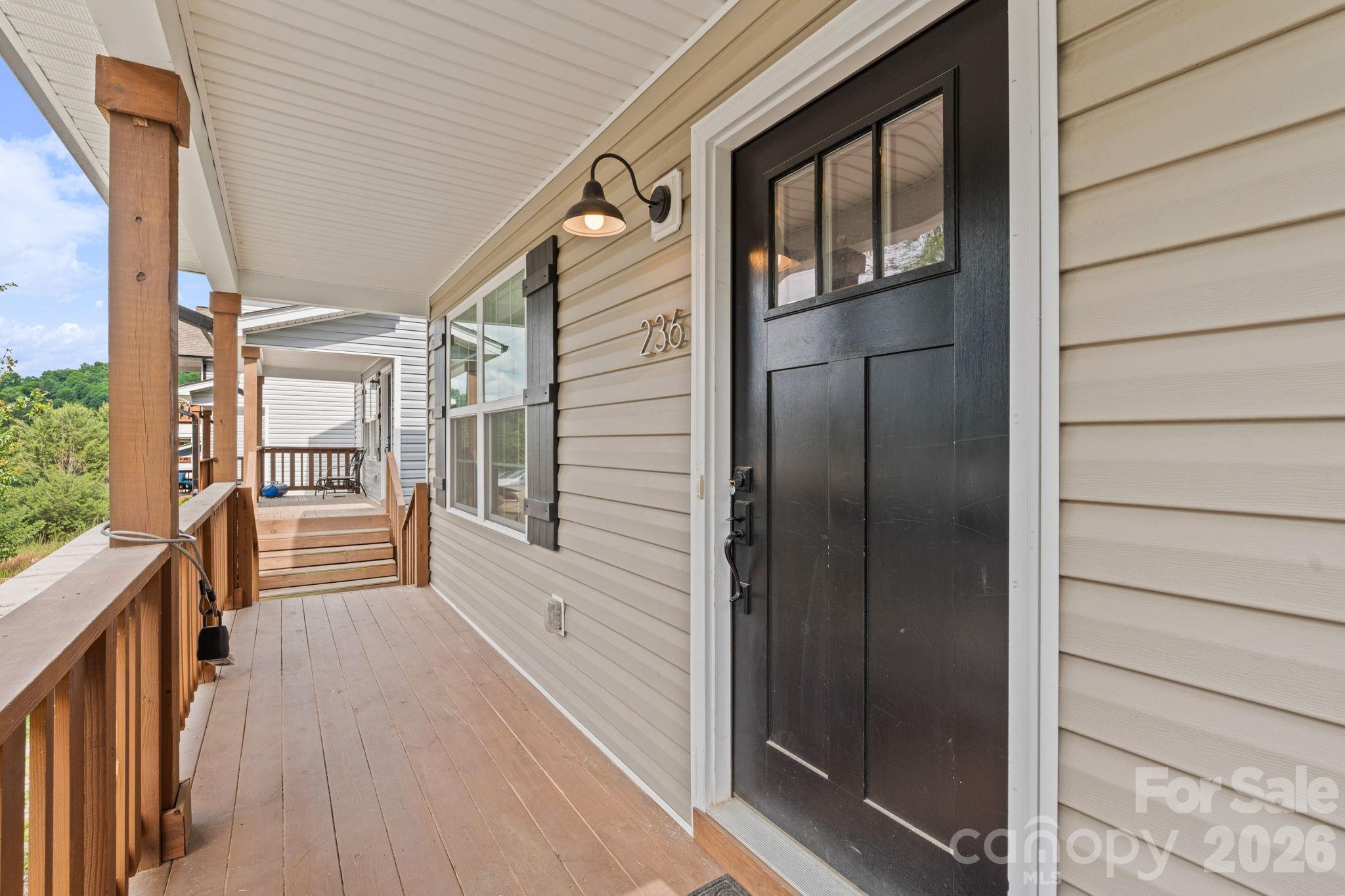 236 Stratford Lane
