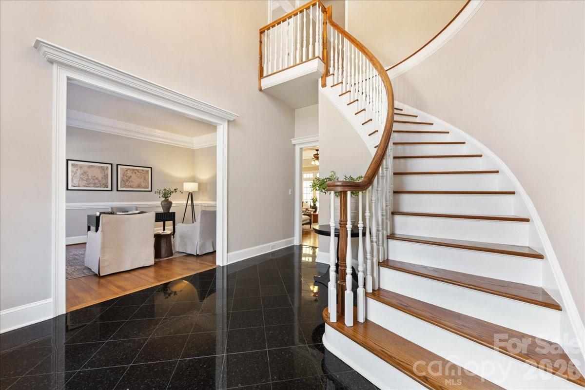 6241 Glynmoor Lakes Drive