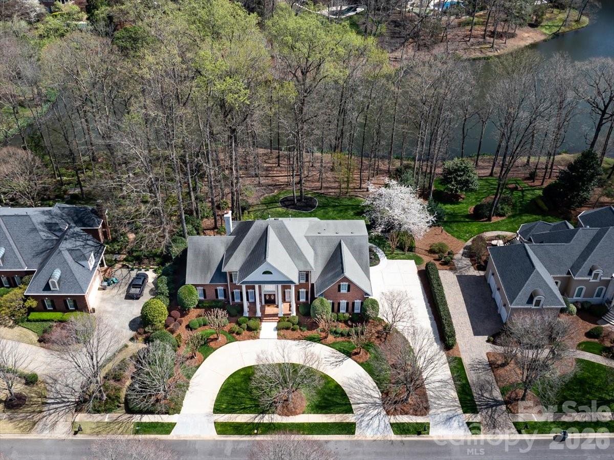 6241 Glynmoor Lakes Drive