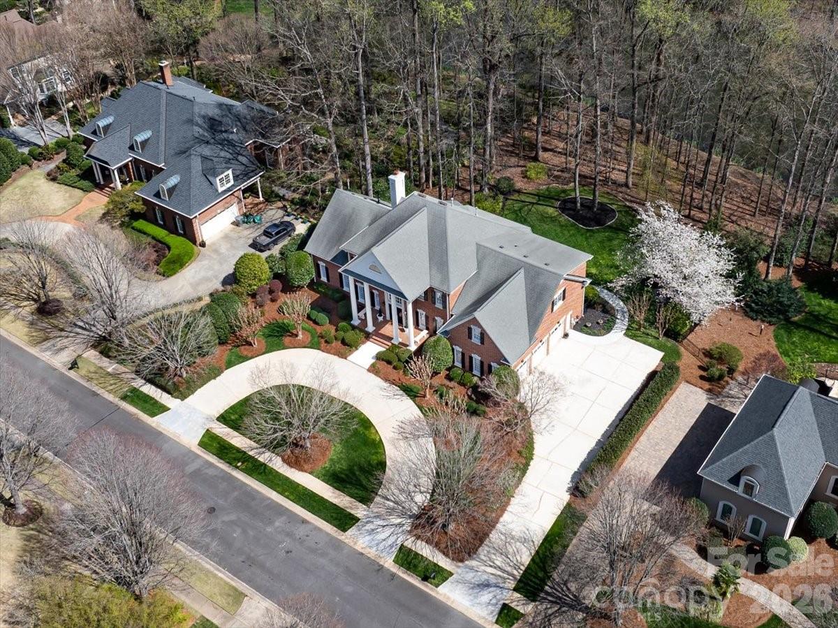 6241 Glynmoor Lakes Drive