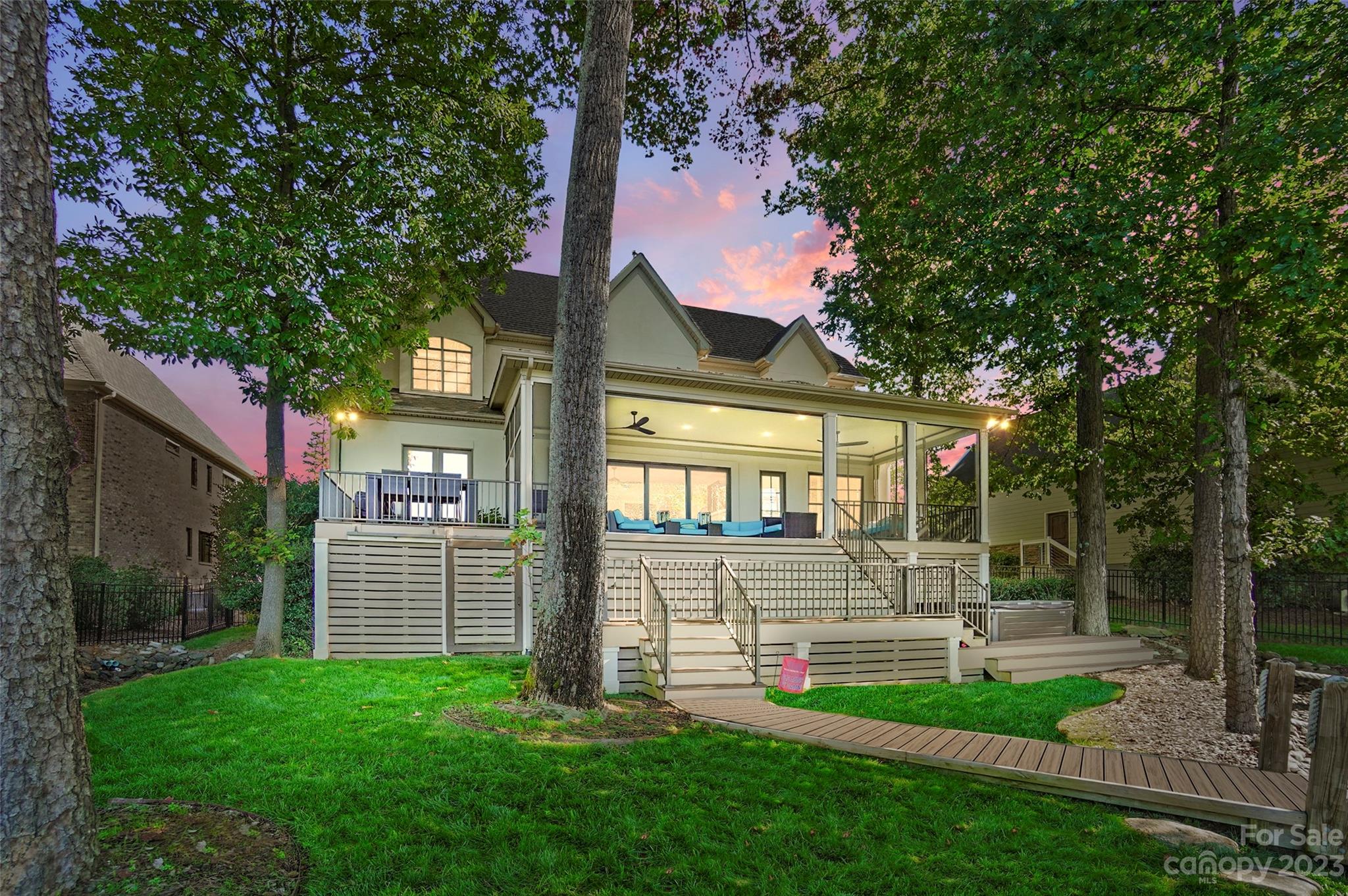 Reflection Pointe - Residential