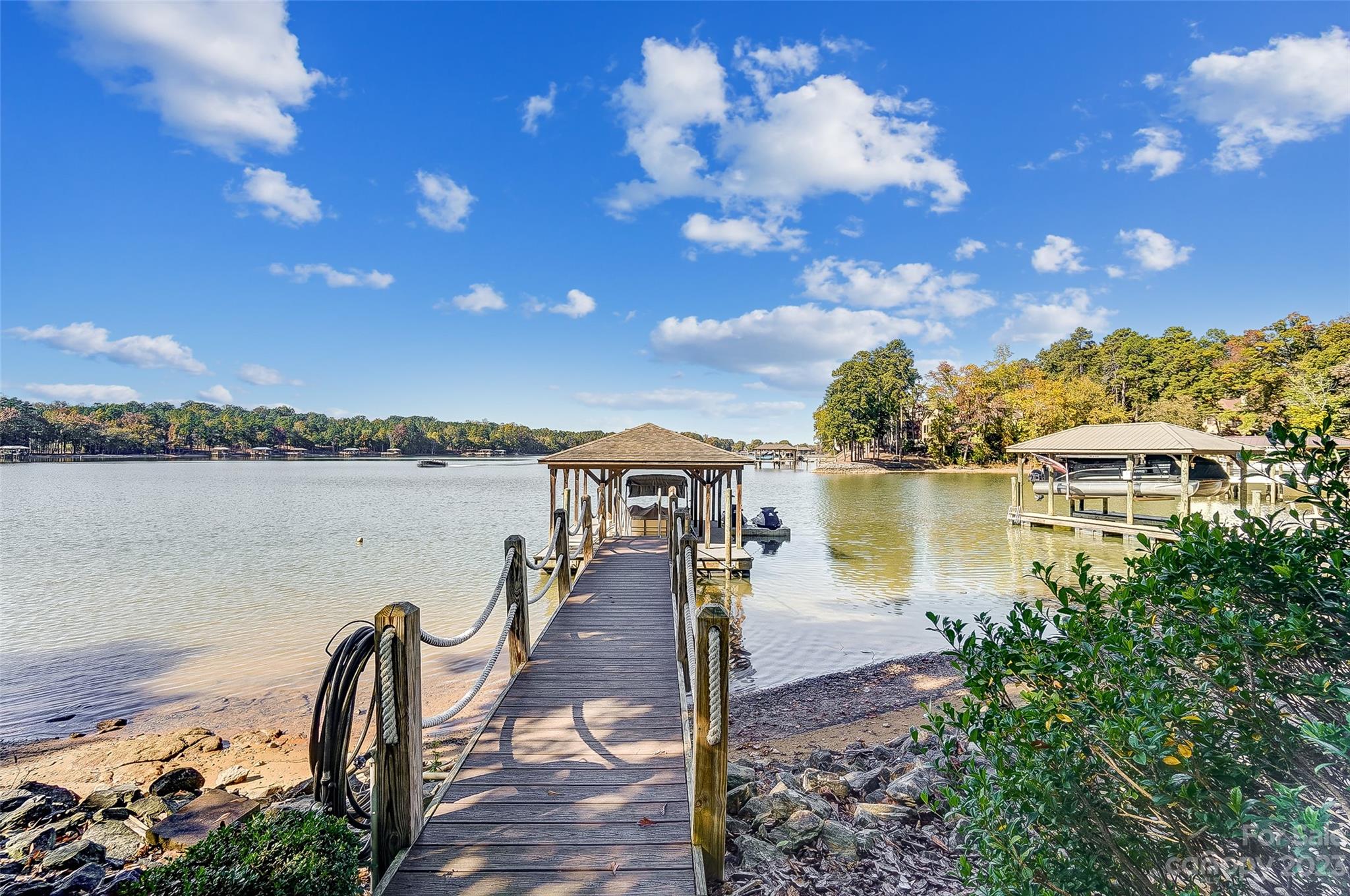 Reflection Pointe - Residential