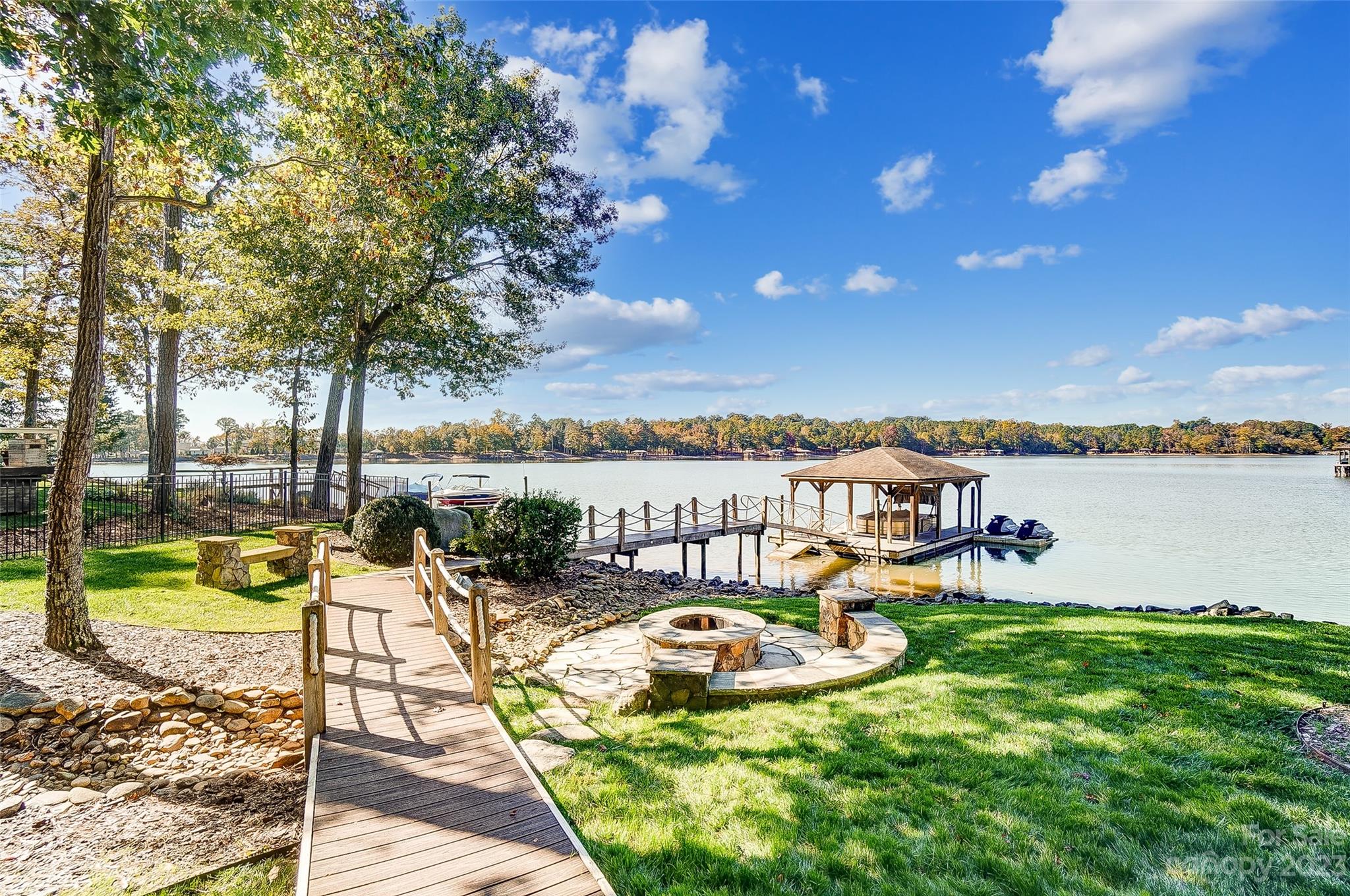 Reflection Pointe - Residential