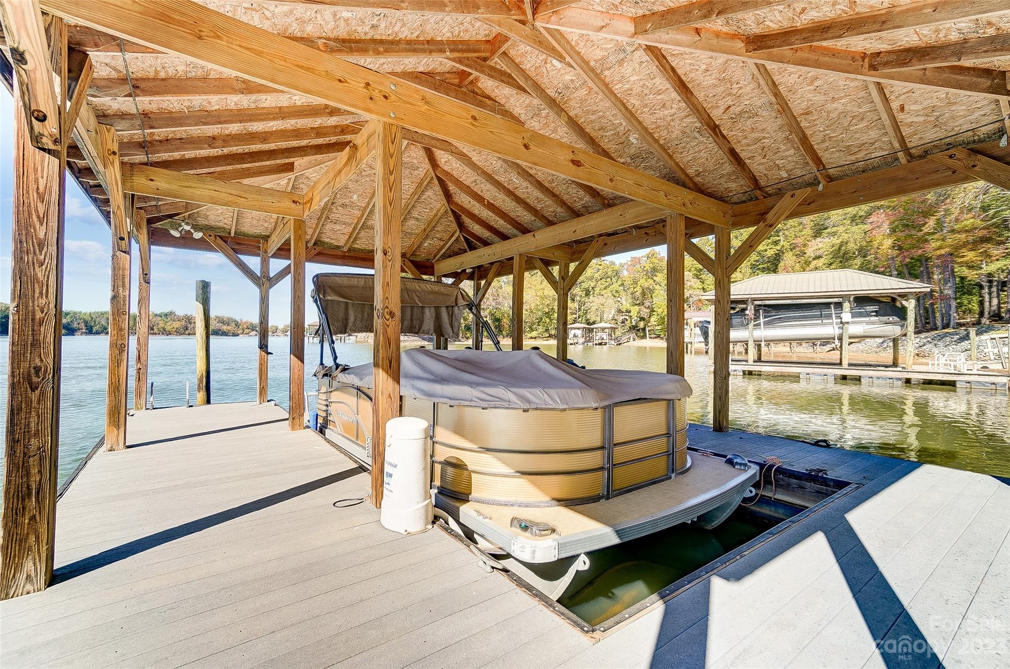 Reflection Pointe - Residential