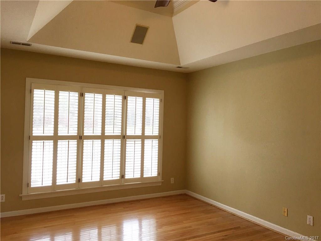 Hunters Gate - Residential Lease