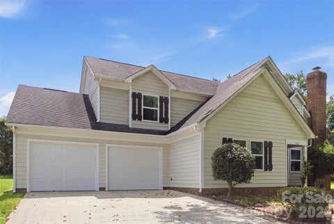 Photo of 534 Mary Charlotte Drive, Charlotte, NC 28262 (MLS # 4412787)
