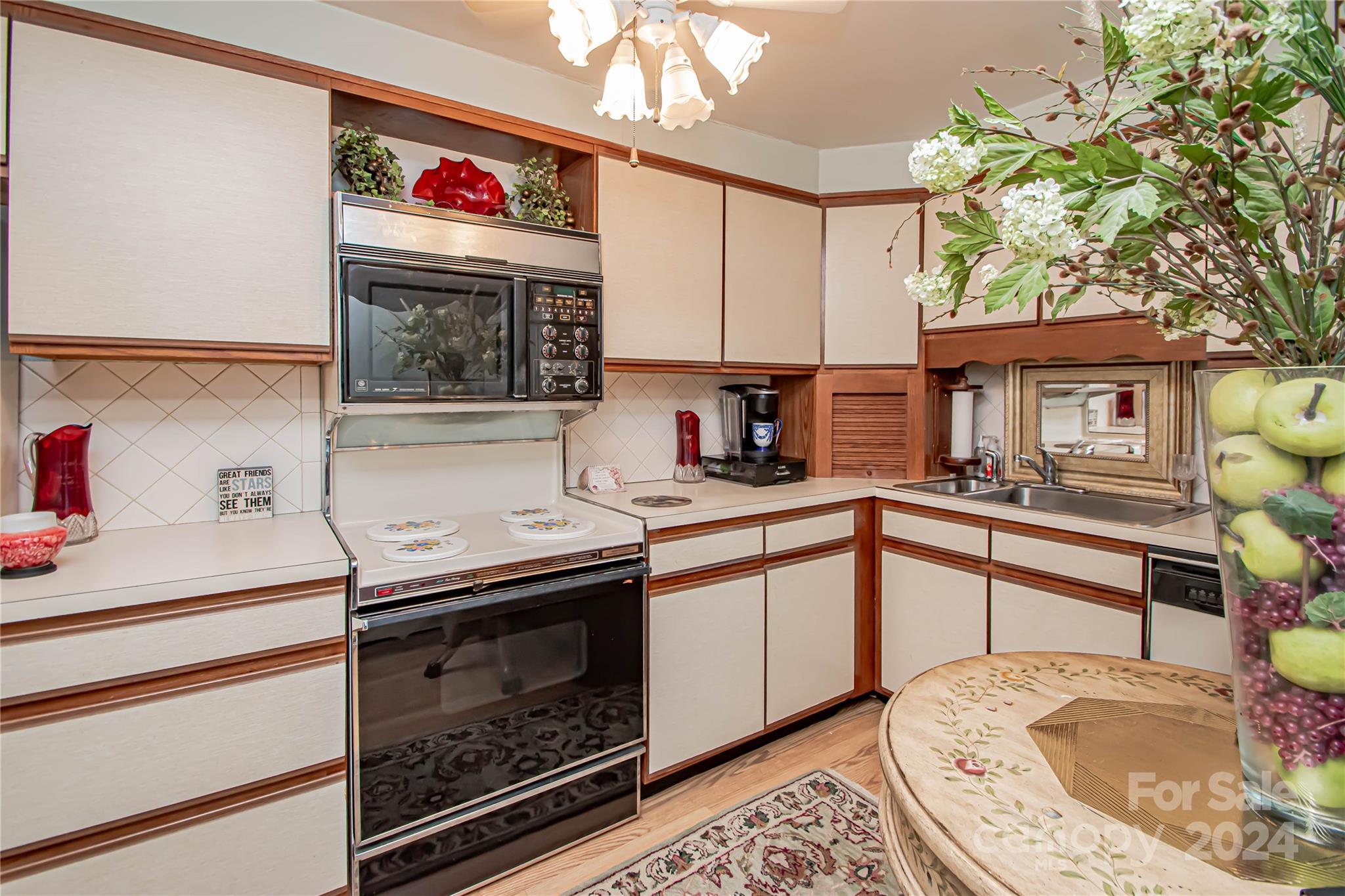 The Kimberlee - Residential