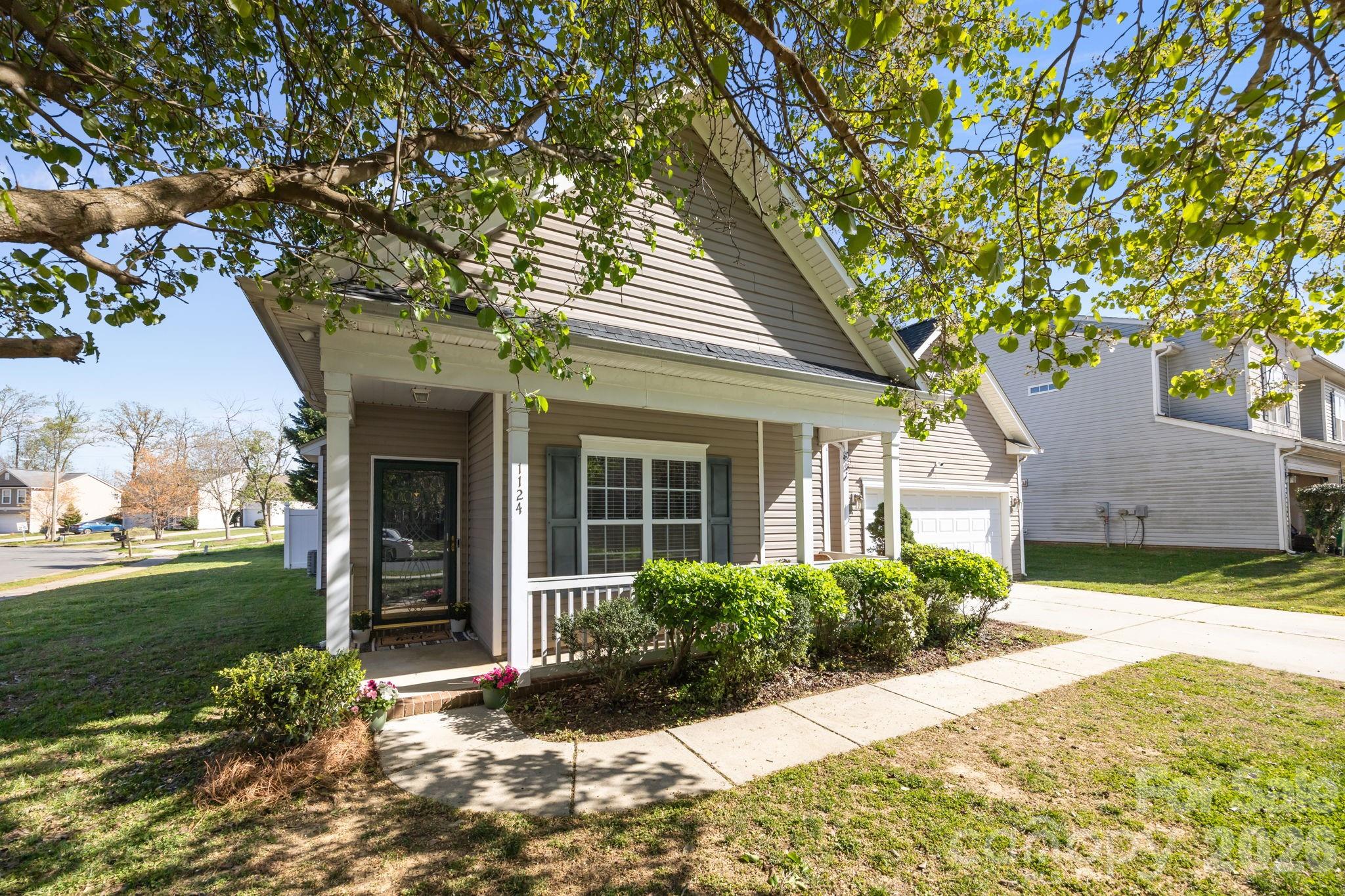 1124 Homestead Glen Boulevard