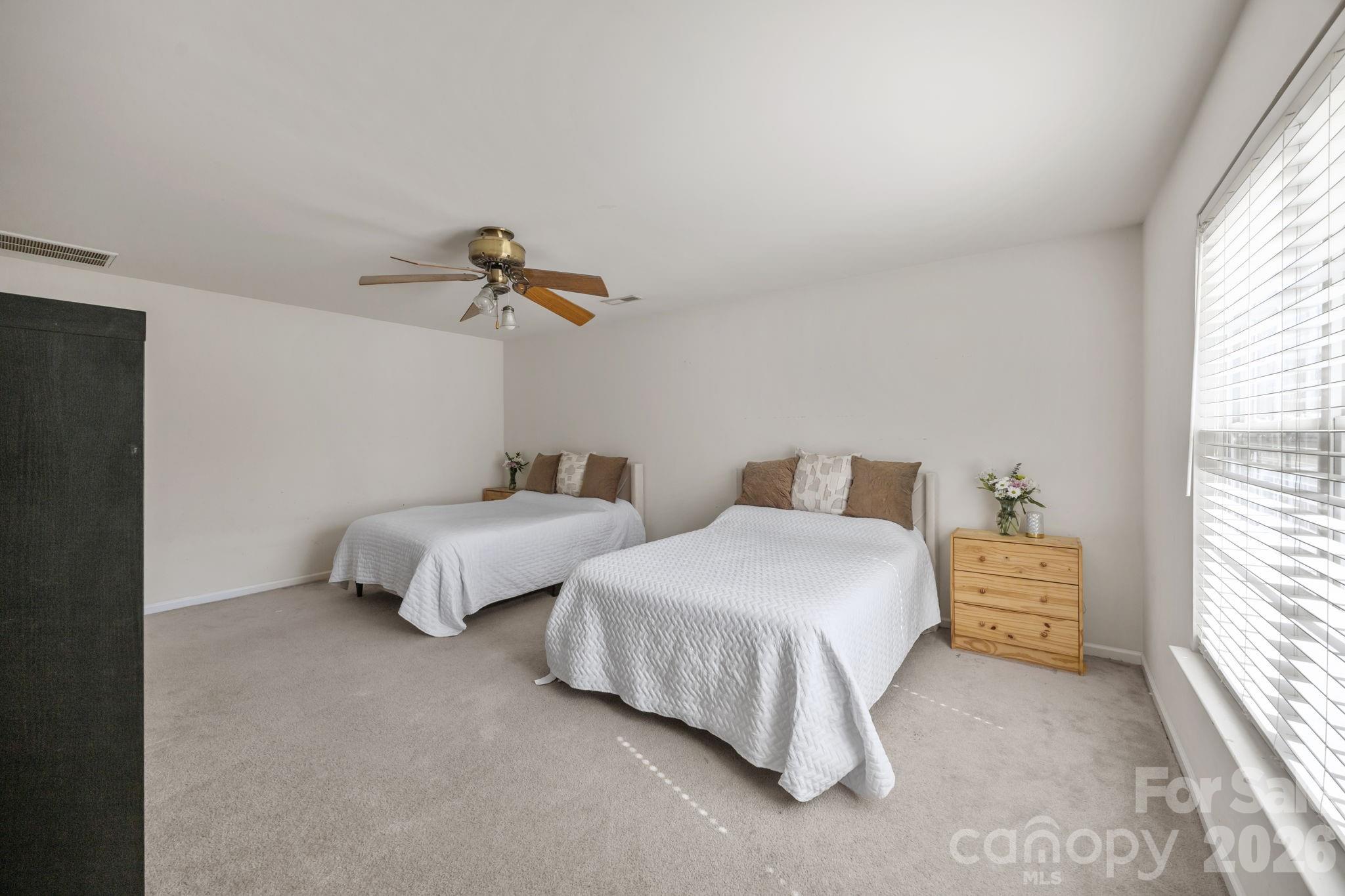 Homestead Glen - Residential