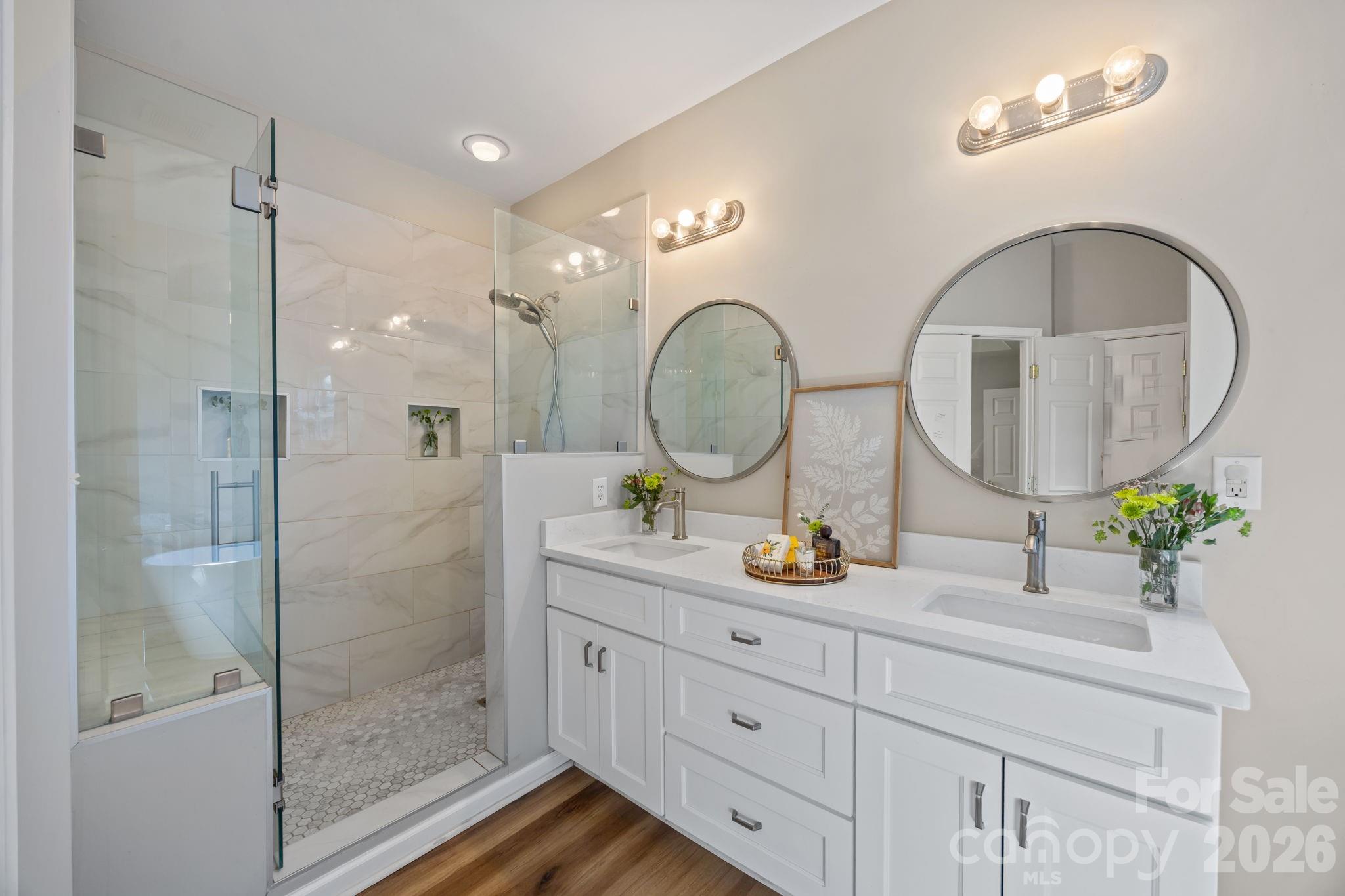 Homestead Glen - Residential