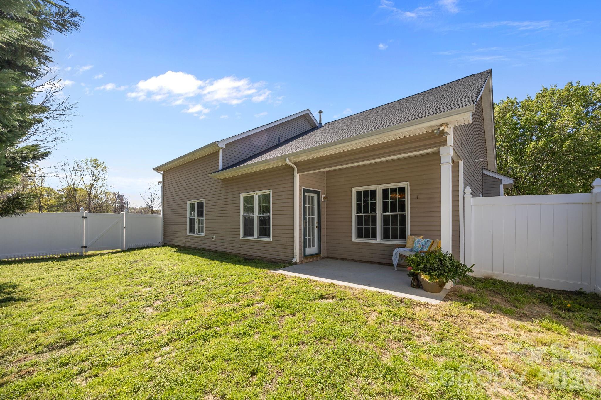 Homestead Glen - Residential