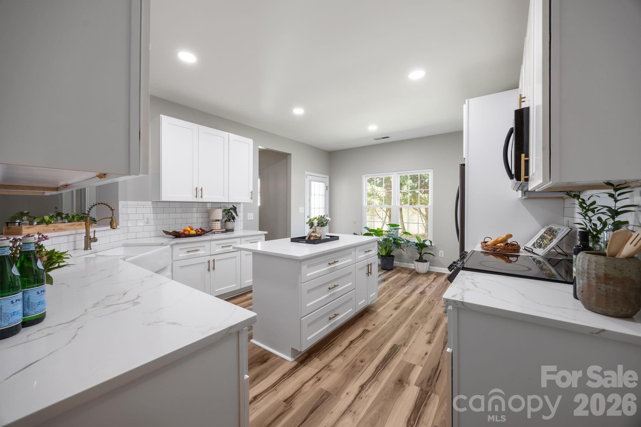 Homestead Glen - Residential