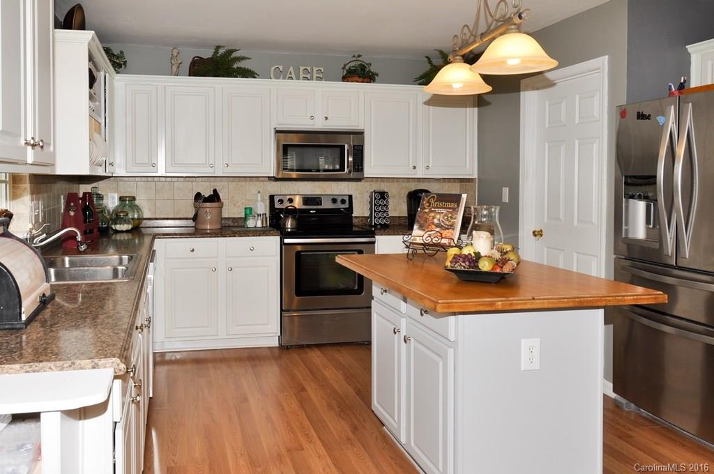 Tega Cay - Residential