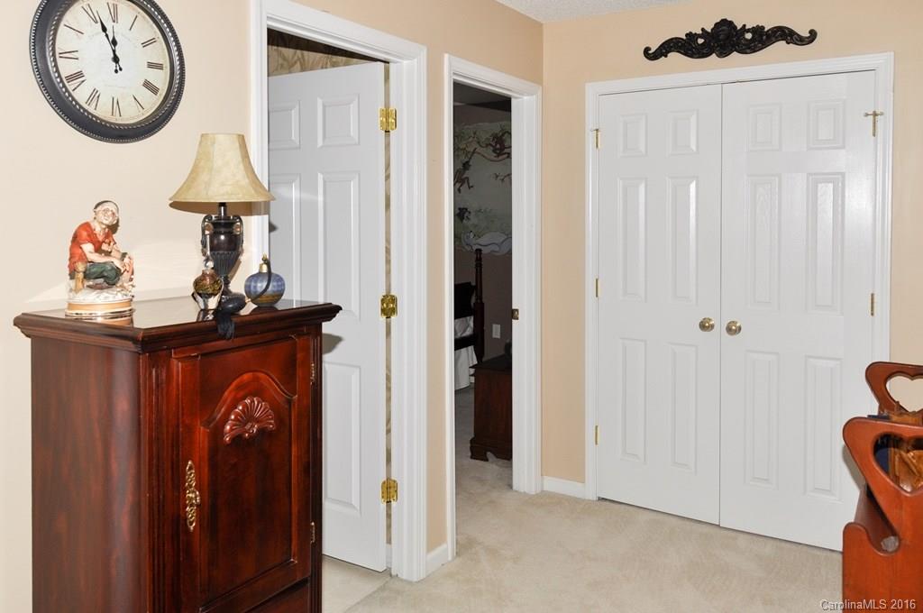 Tega Cay - Residential