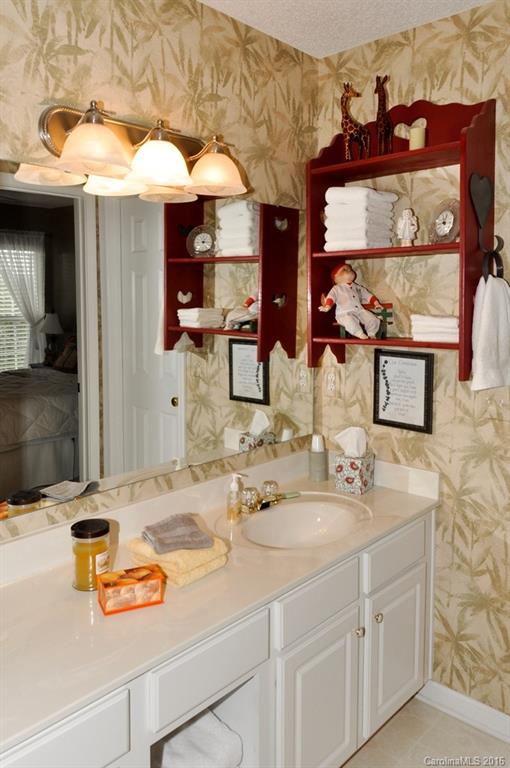 Tega Cay - Residential