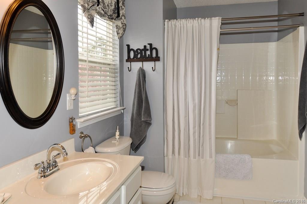 Tega Cay - Residential