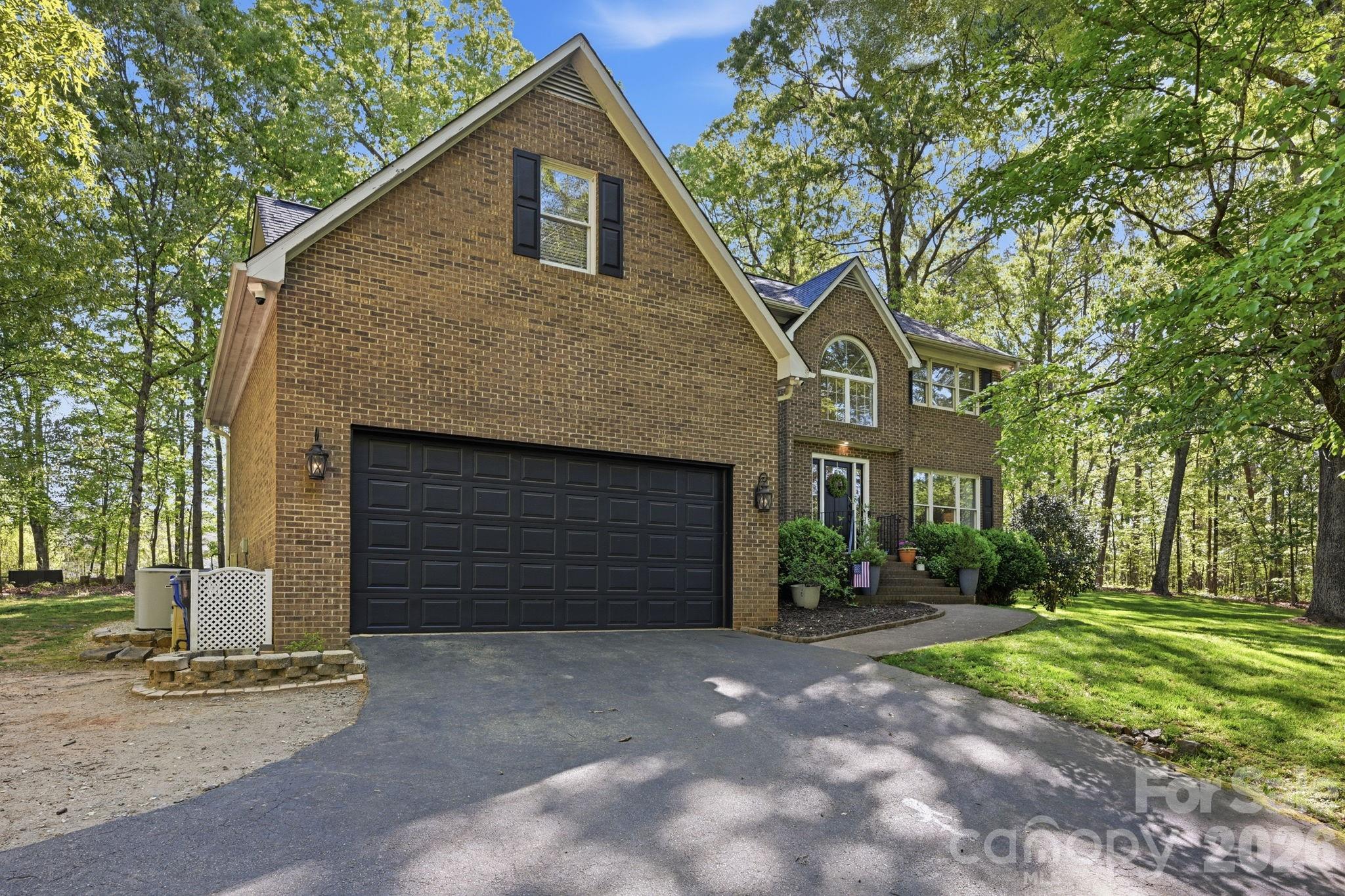 Island Forest - Residential