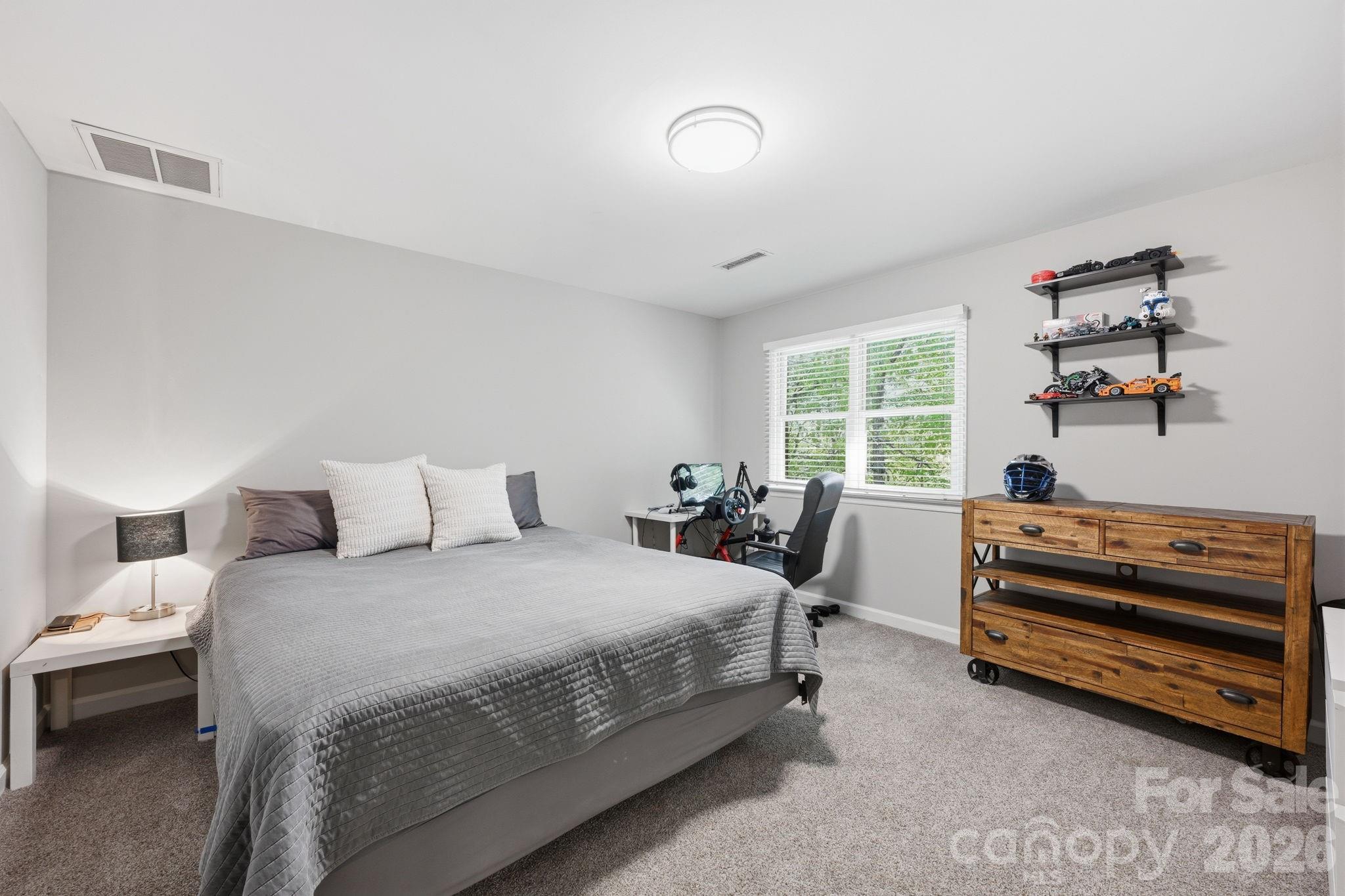 Island Forest - Residential