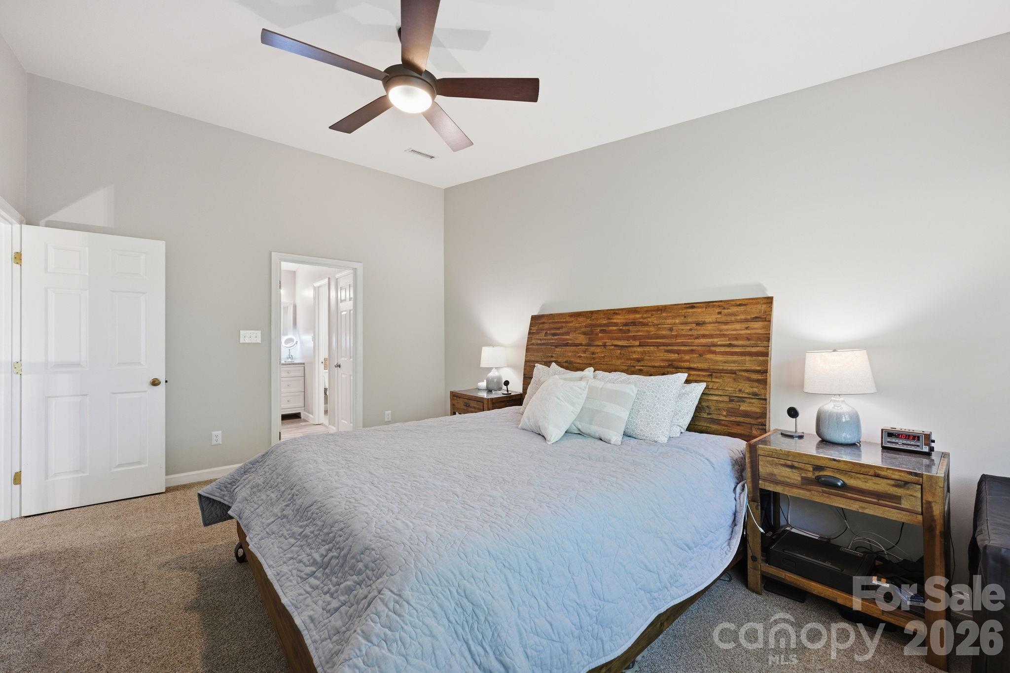 Island Forest - Residential