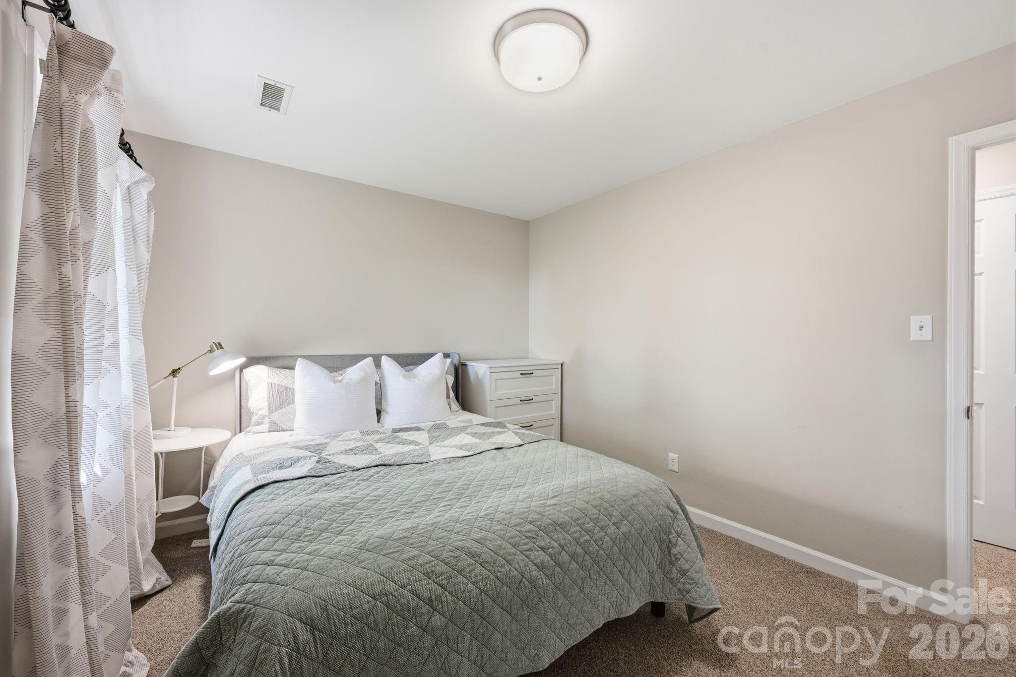 Island Forest - Residential