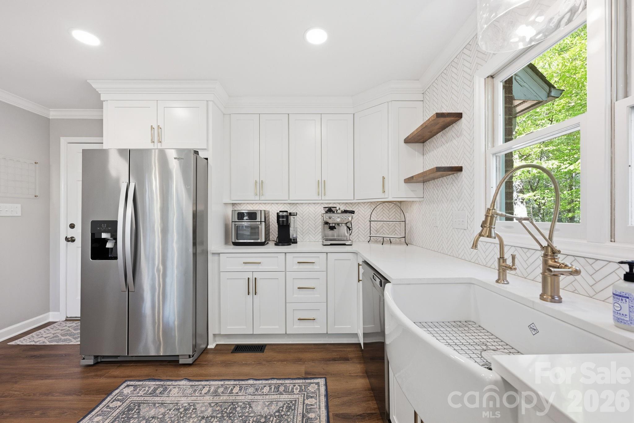 Island Forest - Residential