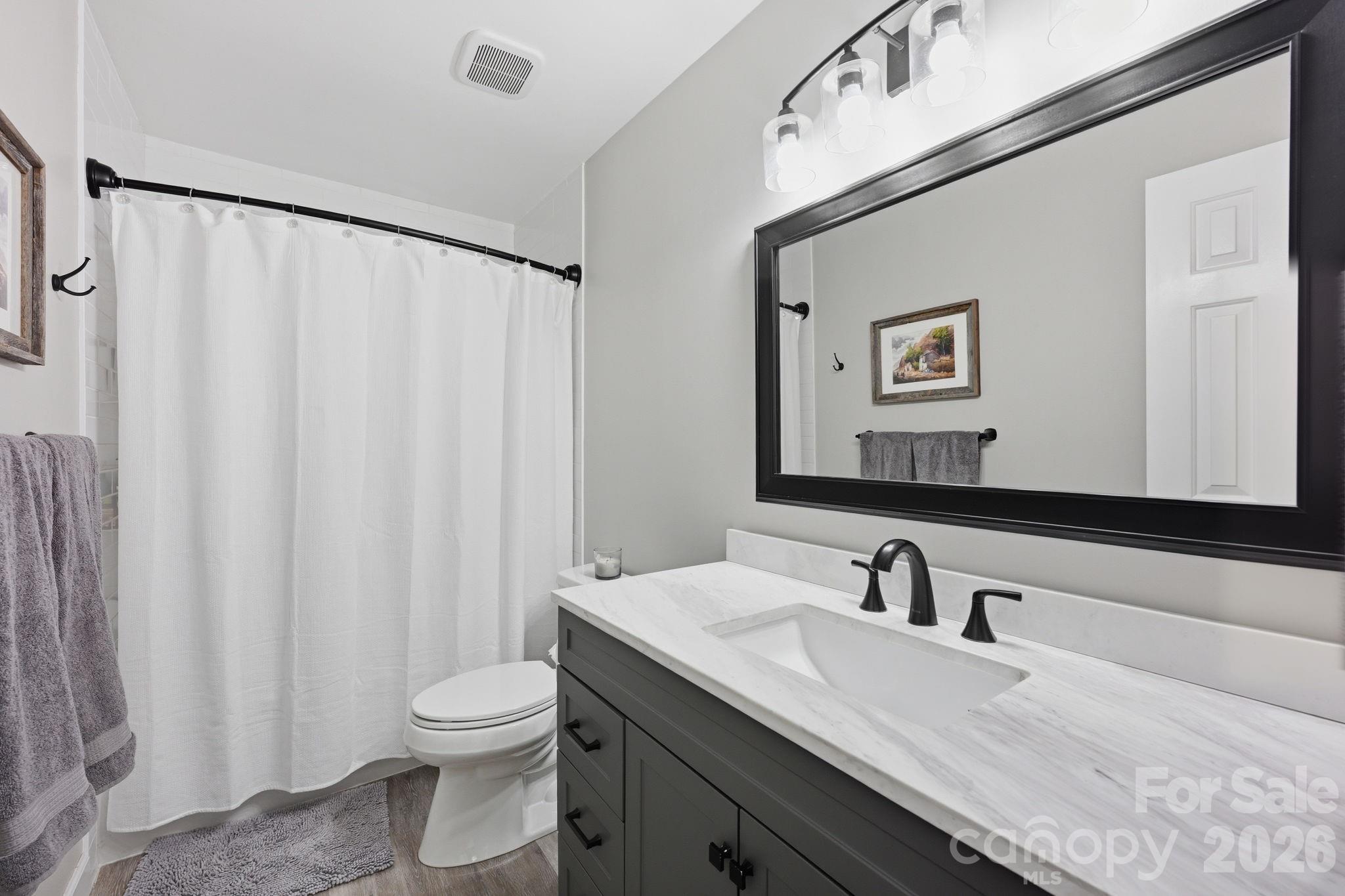 Island Forest - Residential